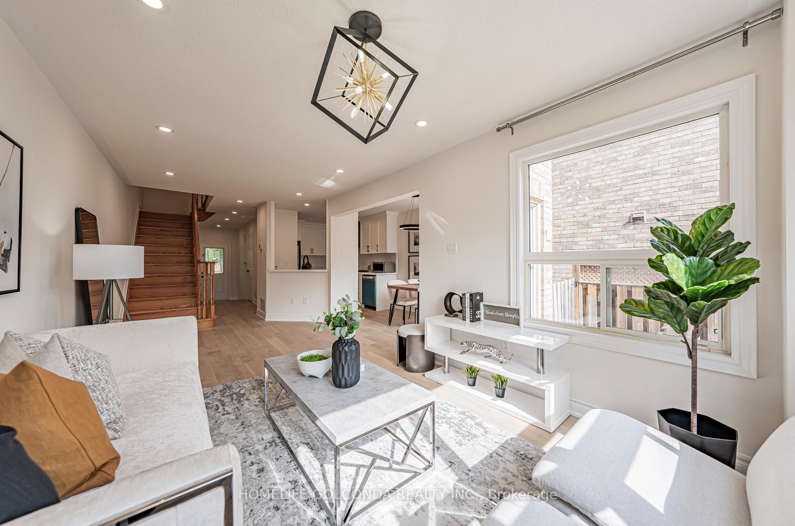 Photo 15 of 77 Harmony Road, Vaughan, Patterson — HOMEH