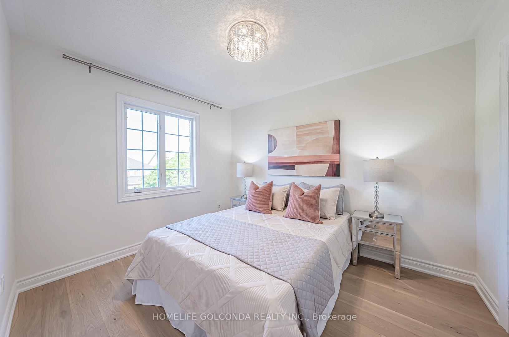 Photo 29 of 77 Harmony Road, Vaughan, Patterson — HOMEH