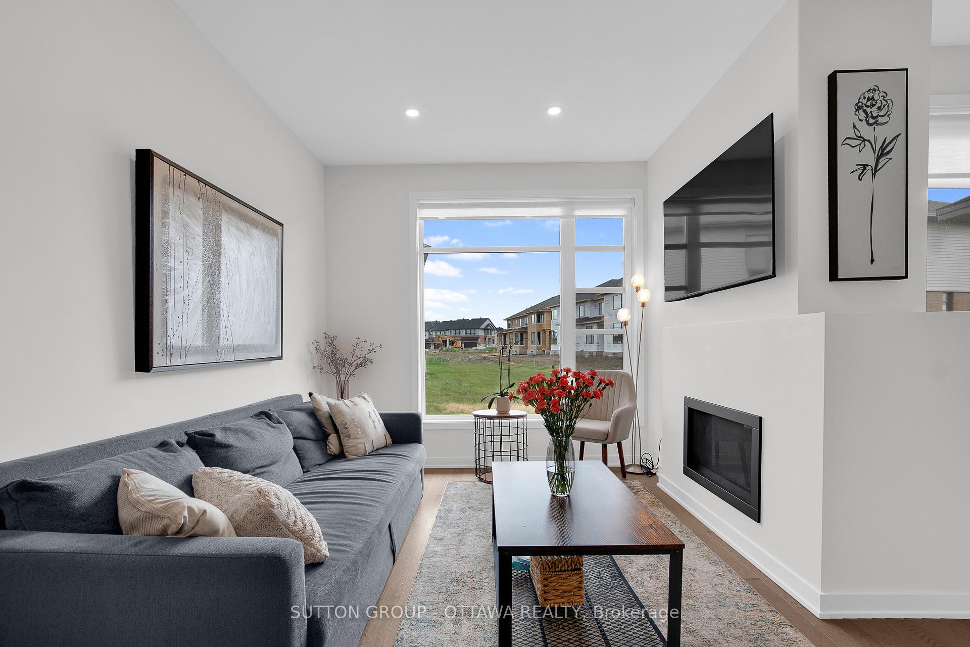 Photo 8 of 737 Acai Way, Ottawa, Riverside South/Gloucester Glen — HOMEH