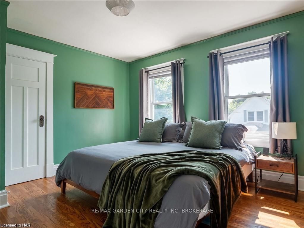 Photo 53 of 69 Dufferin Street, St. Catharines, Downtown — HOMEH