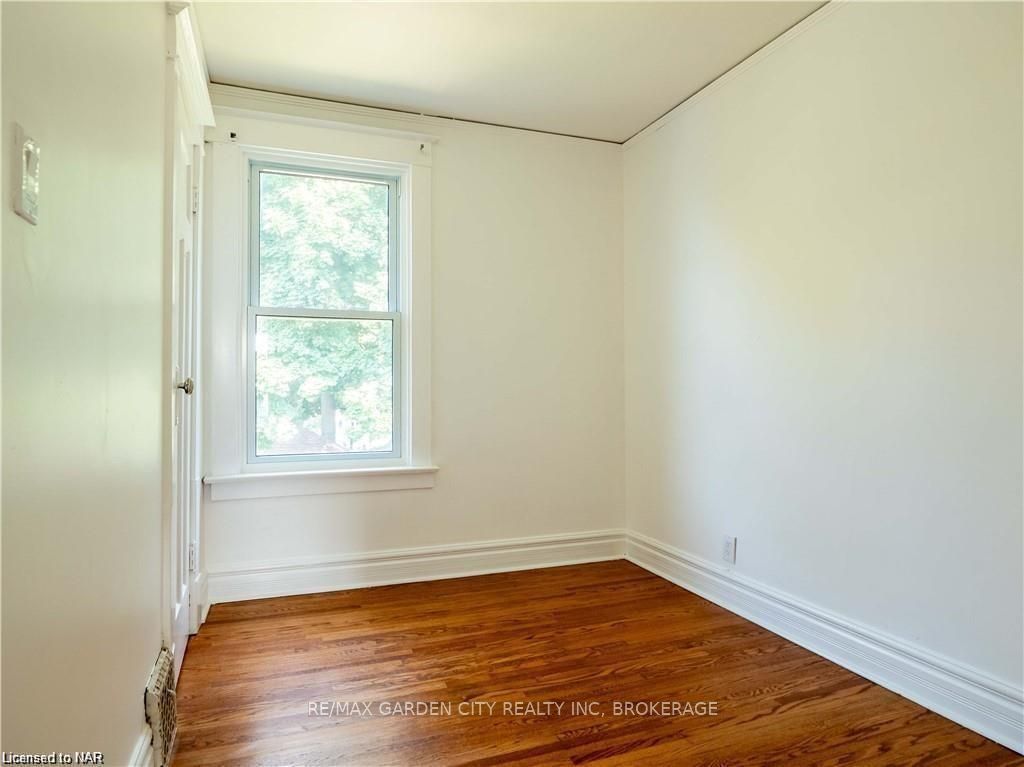 Photo 57 of 69 Dufferin Street, St. Catharines, Downtown — HOMEH