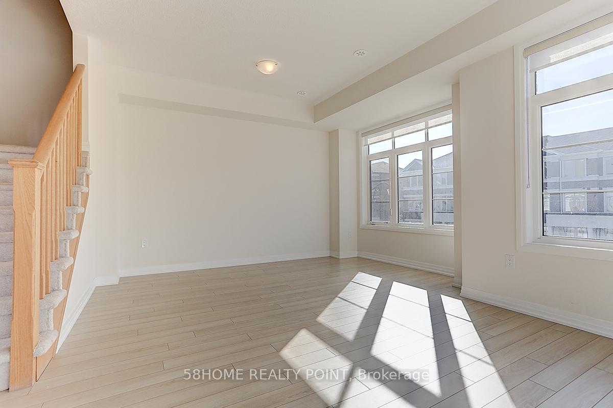 Photo 8 of 43 Floyd Ford Way, Markham, Cedar Grove — HOMEH