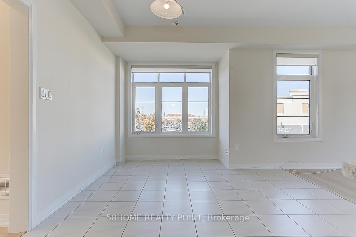 Photo 12 of 43 Floyd Ford Way, Markham, Cedar Grove — HOMEH