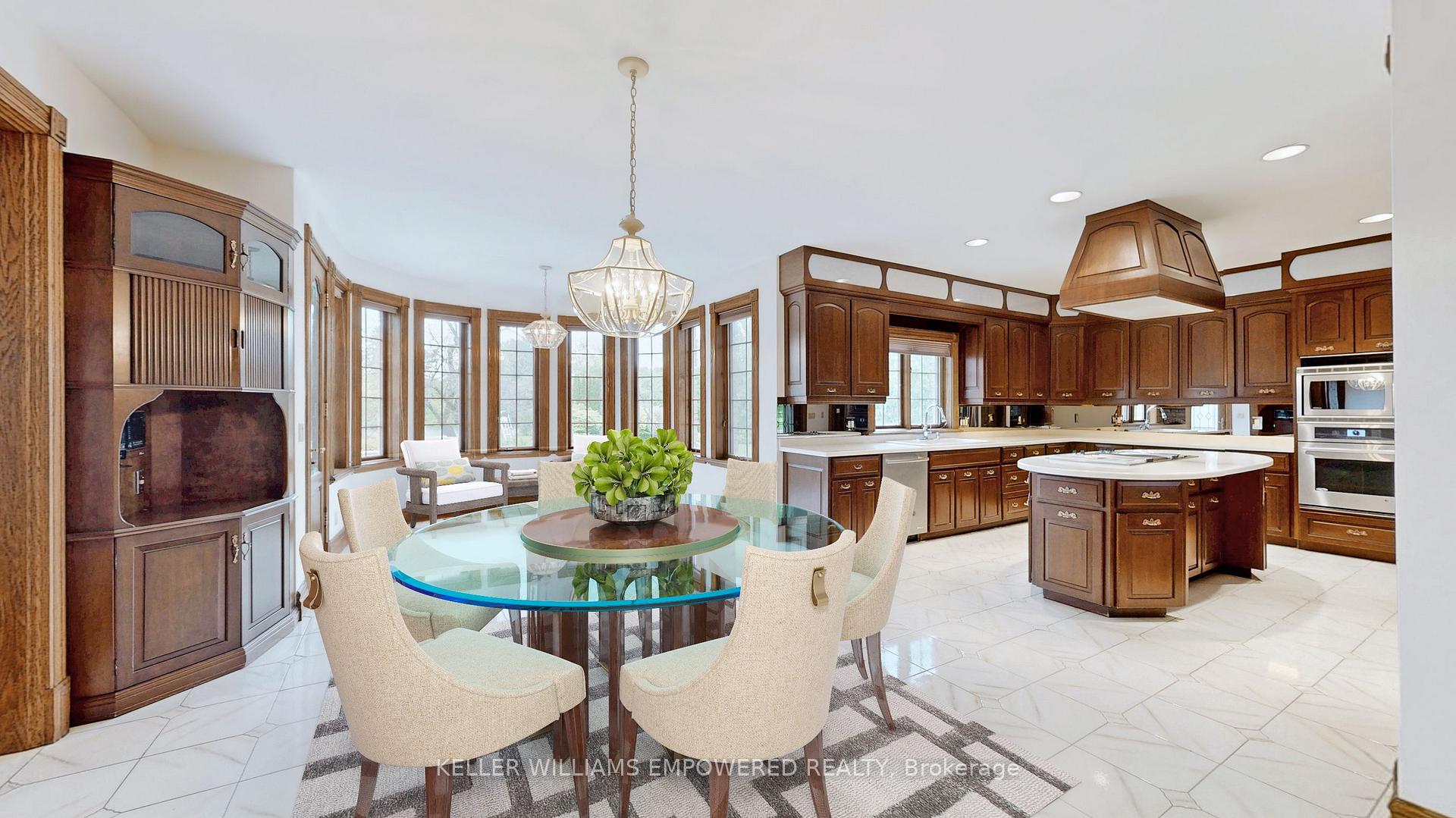 Photo 11 of 25 Quail Run Boulevard, Vaughan, Rural Vaughan — HOMEH