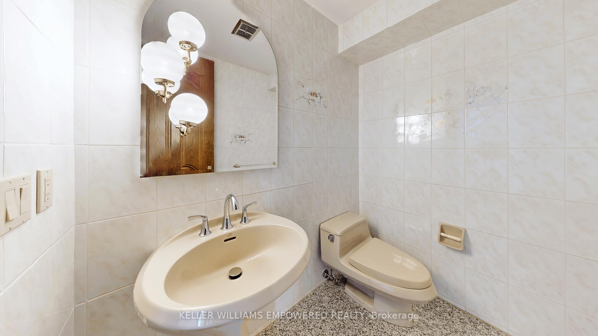 Photo 19 of 25 Quail Run Boulevard, Vaughan, Rural Vaughan — HOMEH