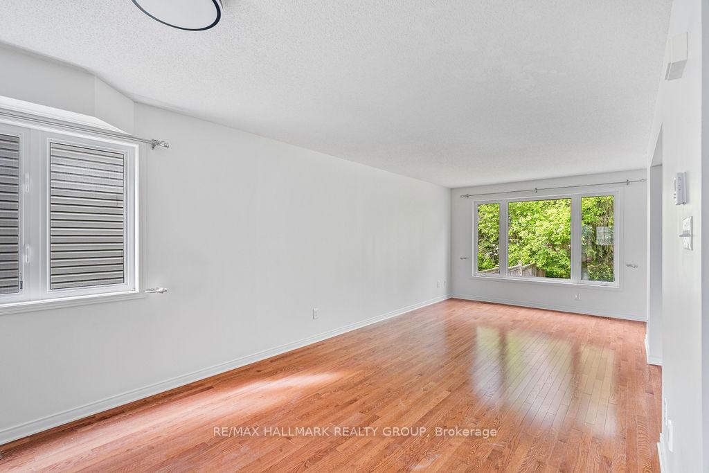 Photo 13 of 217 Vision Street, Ottawa, Riverside South/Gloucester Glen — HOMEH