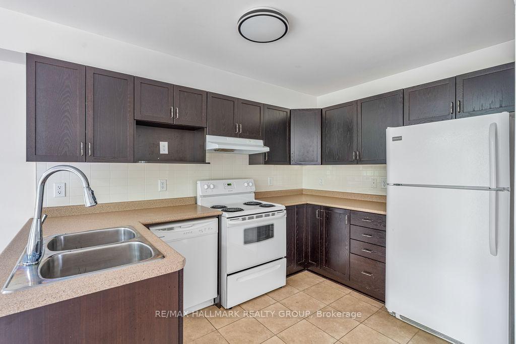 Photo 12 of 217 Vision Street, Ottawa, Riverside South/Gloucester Glen — HOMEH