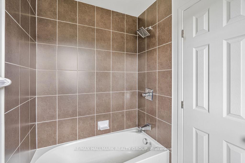 Photo 24 of 217 Vision Street, Ottawa, Riverside South/Gloucester Glen — HOMEH