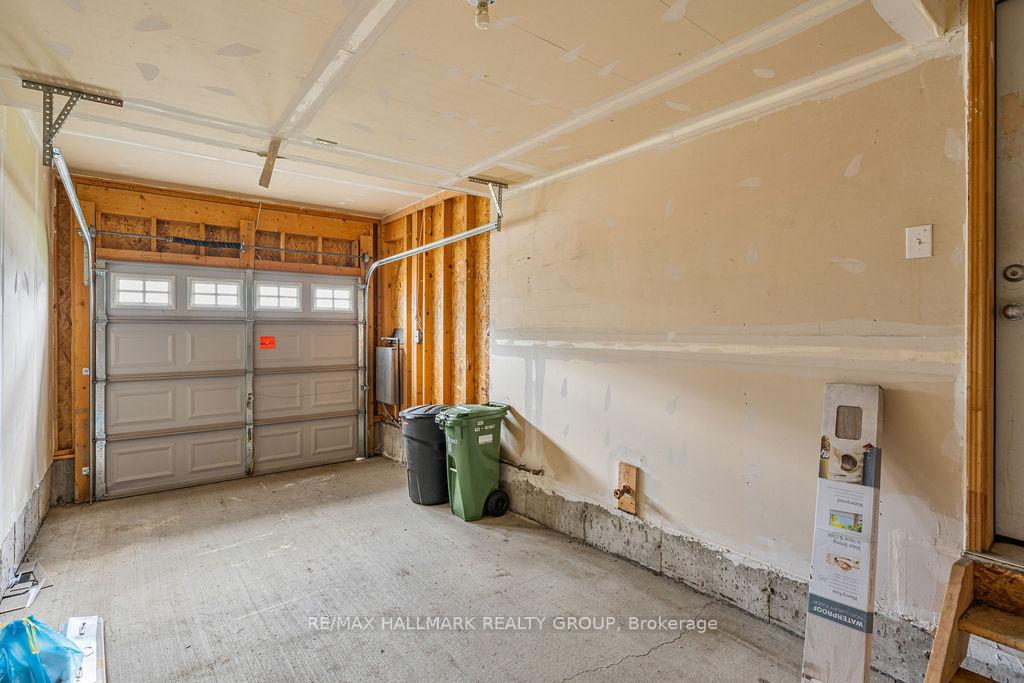 Photo 38 of 217 Vision Street, Ottawa, Riverside South/Gloucester Glen — HOMEH