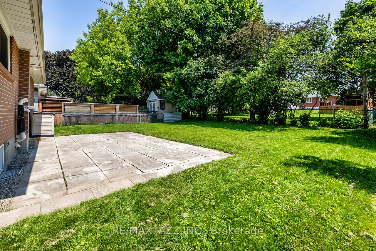 Photo 38 of 145 Lupin Drive, Whitby, Downtown Whitby — HOMEH