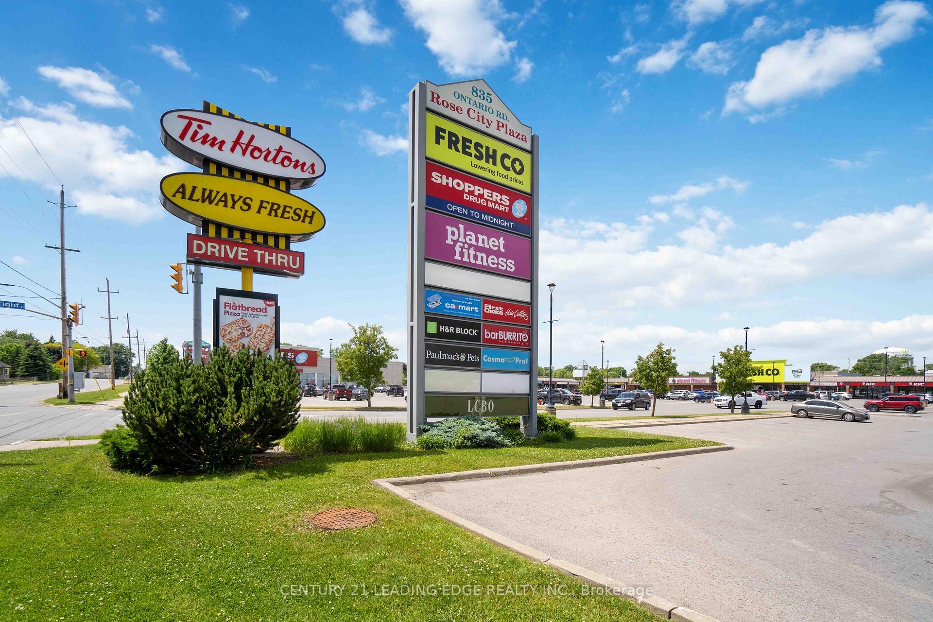 Photo 37 of 46 Aviron Crescent, Welland, Dain City — HOMEH