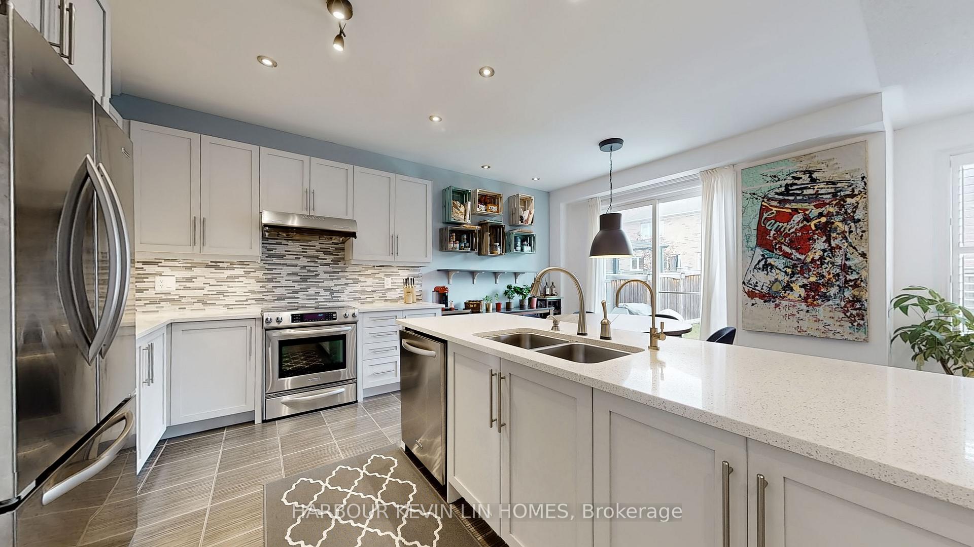 Photo 13 of 21 Freesia Road, Markham, Victoria Manor-Jennings Gate — HOMEH
