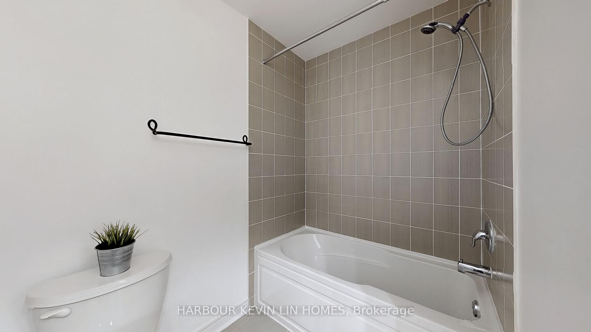 Photo 34 of 21 Freesia Road, Markham, Victoria Manor-Jennings Gate — HOMEH