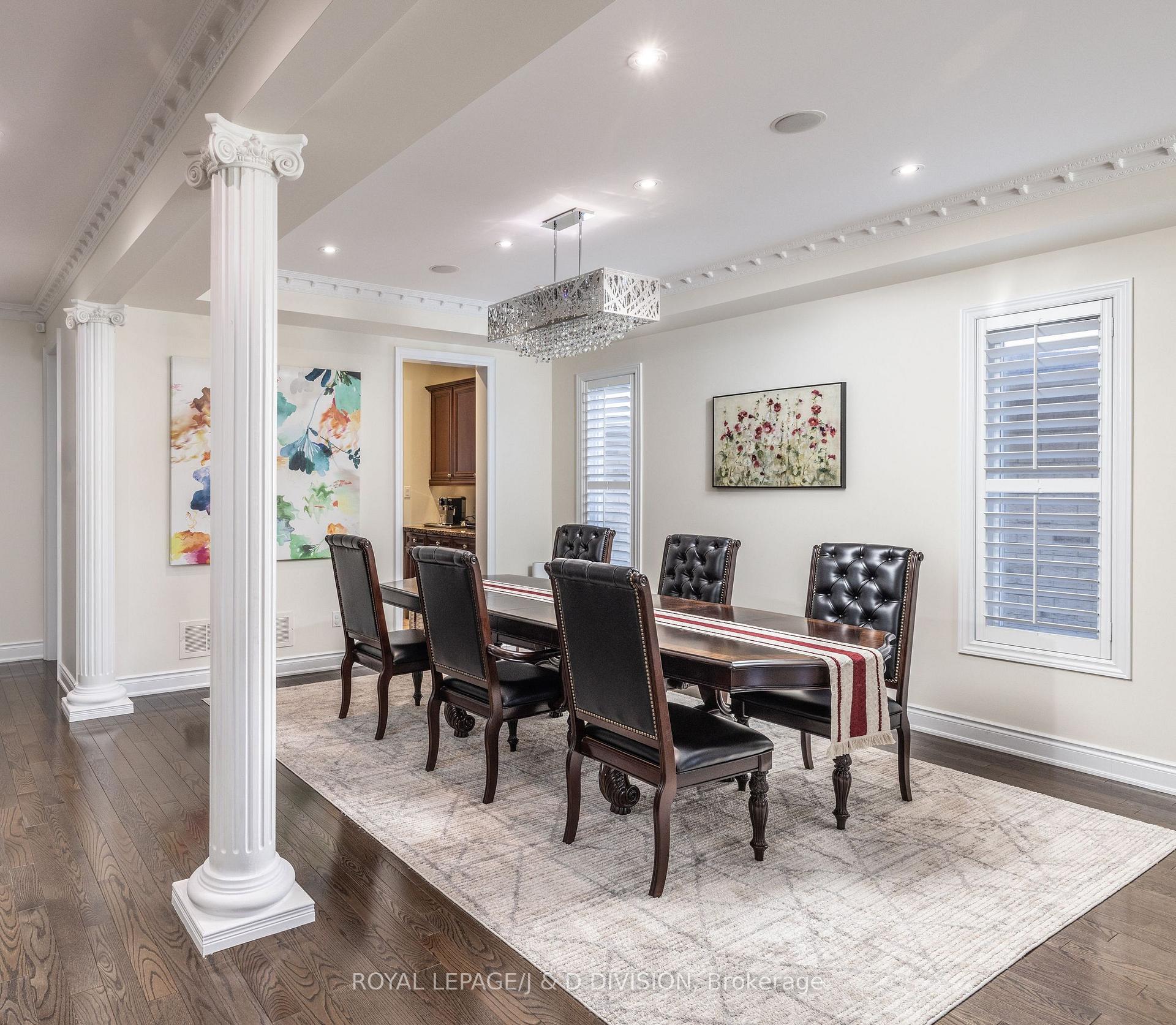 Photo 4 of 218 Flamingo Road, Vaughan, Uplands — HOMEH