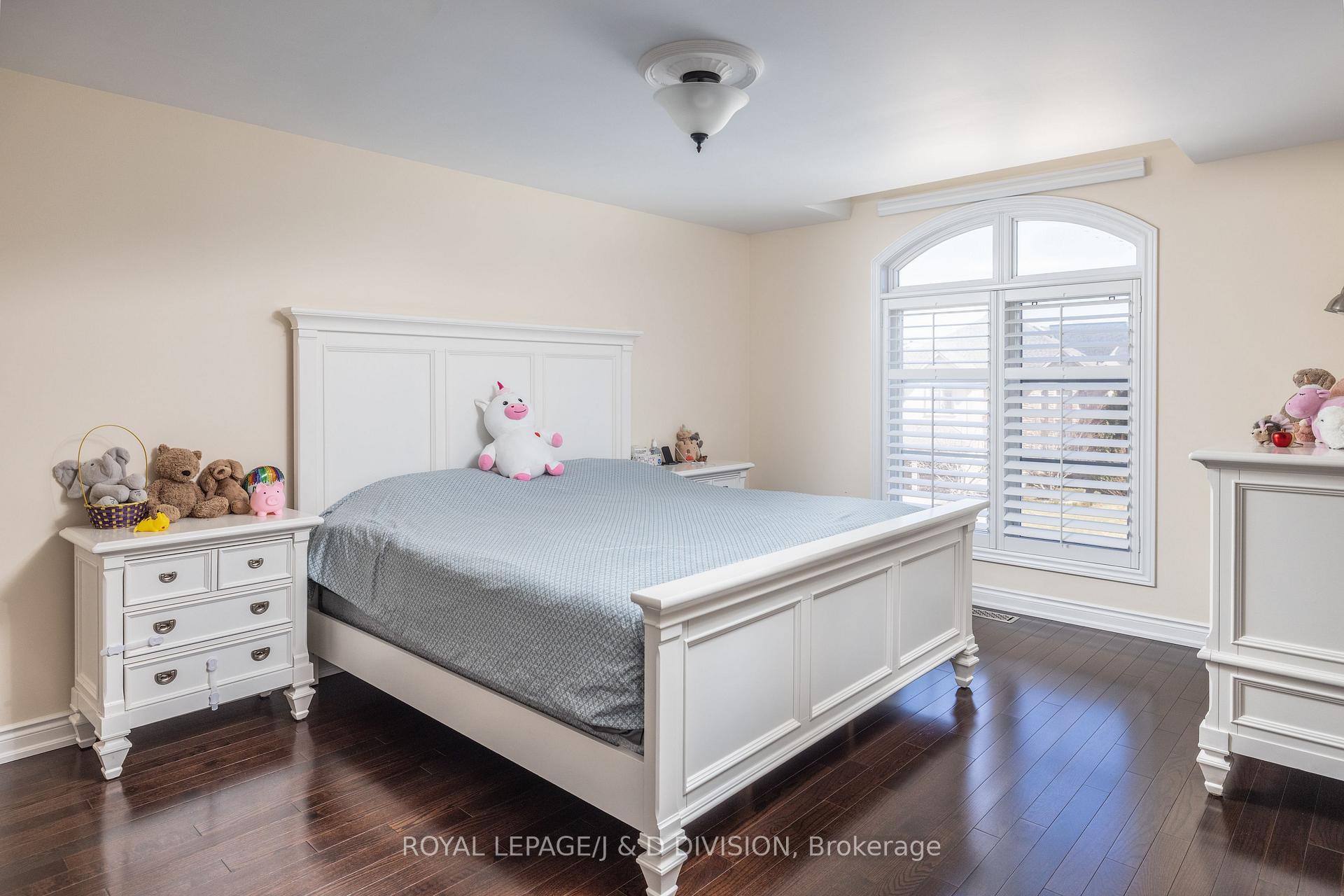 Photo 23 of 218 Flamingo Road, Vaughan, Uplands — HOMEH