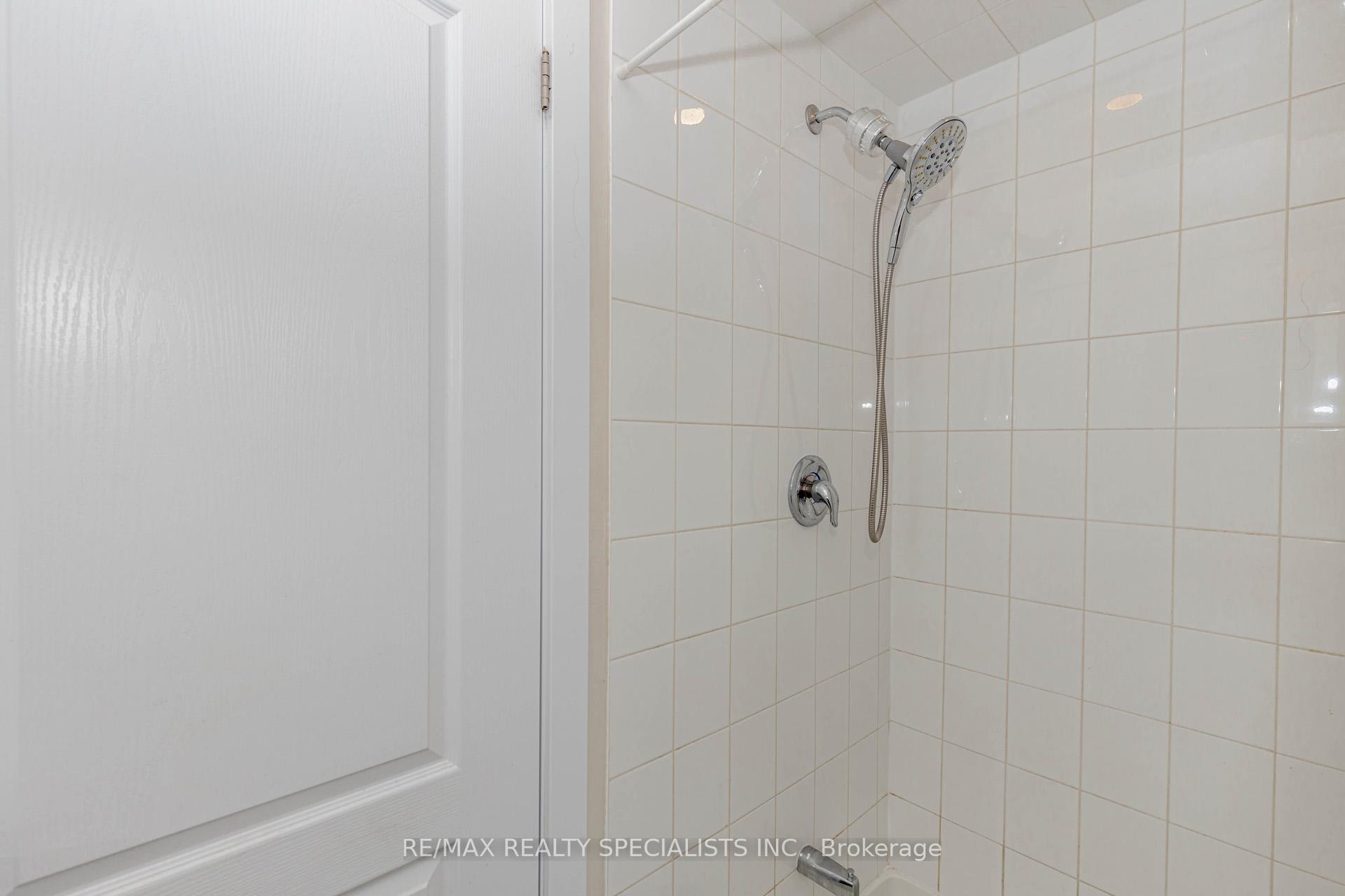 Photo 19 of 8 Stern Drive, Welland, Dain City — HOMEH