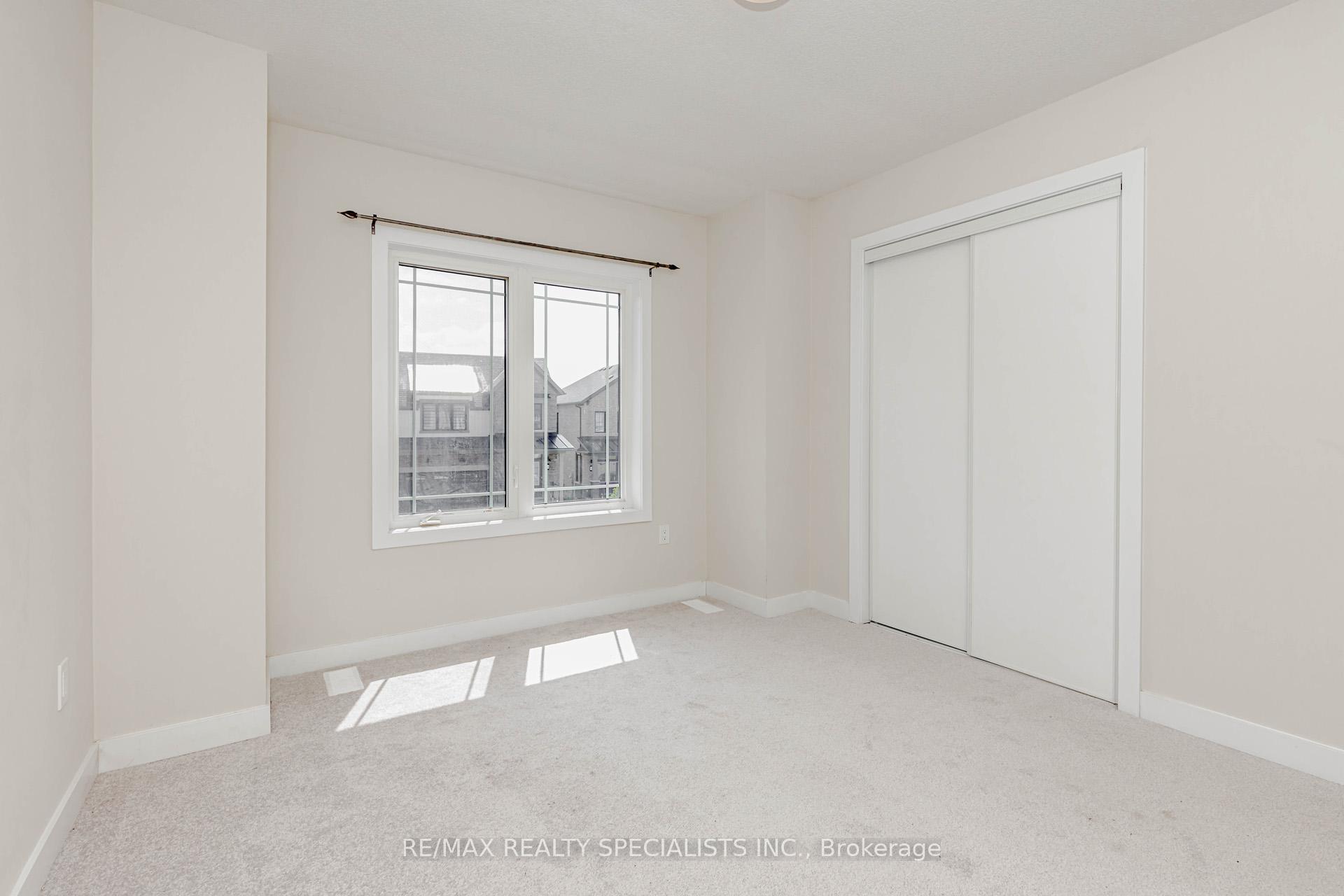 Photo 22 of 8 Stern Drive, Welland, Dain City — HOMEH