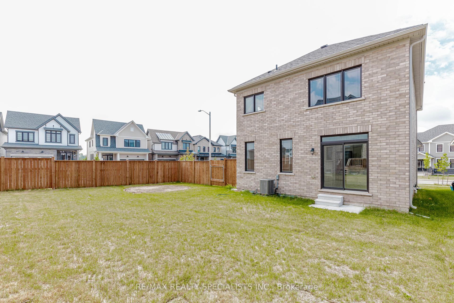 Photo 28 of 8 Stern Drive, Welland, Dain City — HOMEH