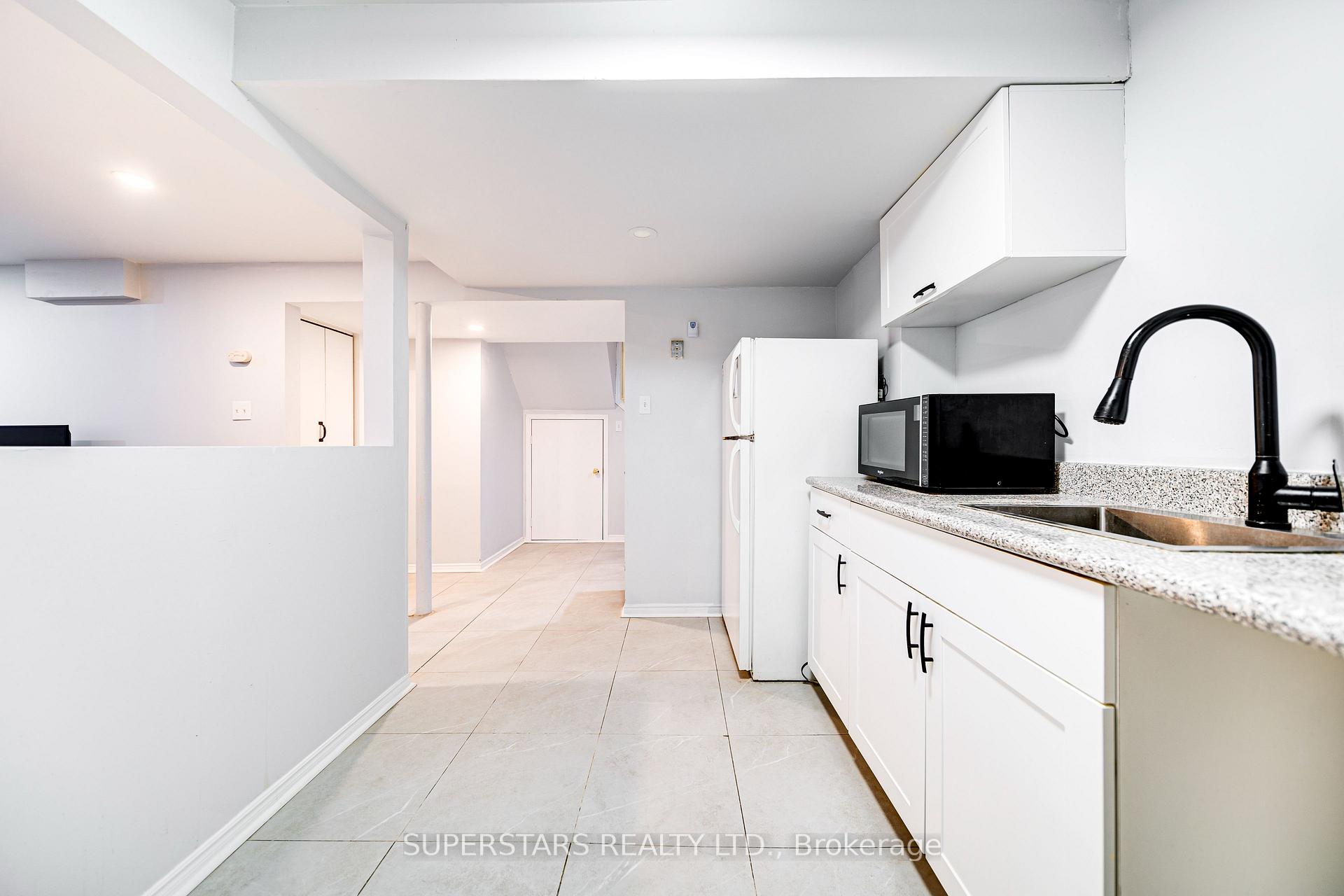 Photo 31 of 42 Wickham Court, Markham, Milliken Mills East — HOMEH