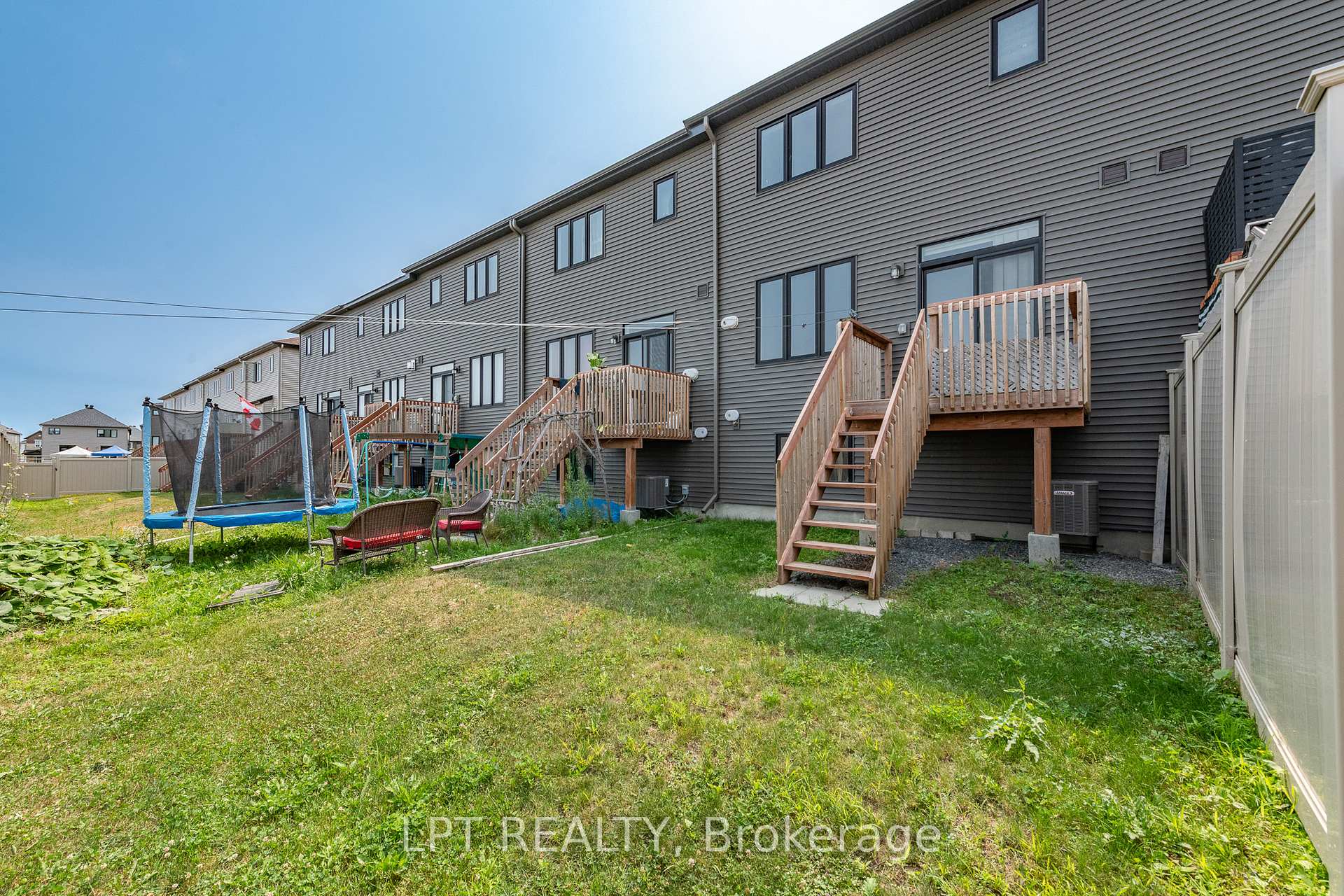 Photo 26 of 105 Teelin Circle, Ottawa, Barrhaven - Half Moon Bay — HOMEH