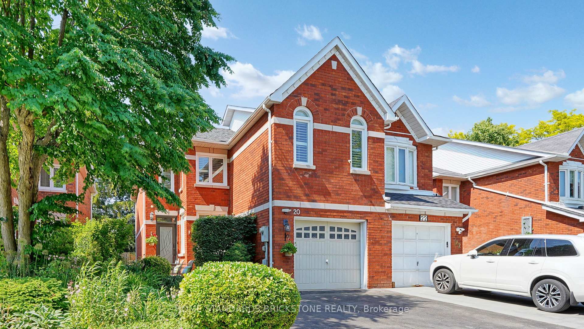 Photo 1 of 20 Brownstone Circle, Vaughan, Crestwood-Springfarm-Yorkhill — HOMEH