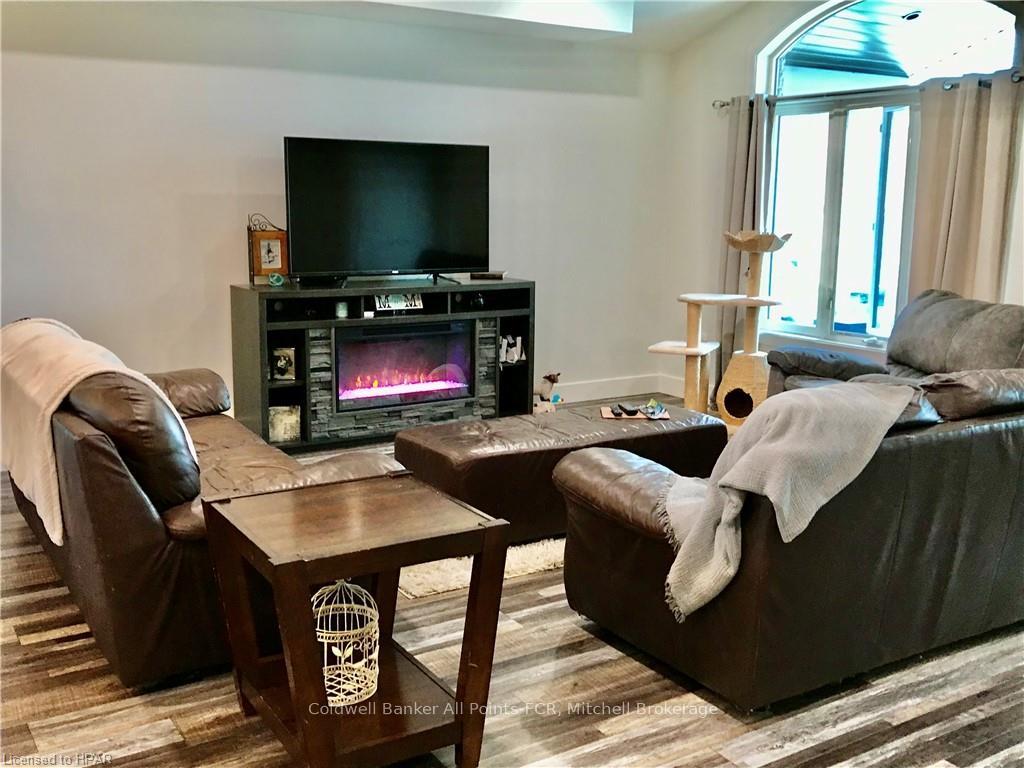 Photo 12 of 215 Duncan Street, West Perth, Mitchell — HOMEH
