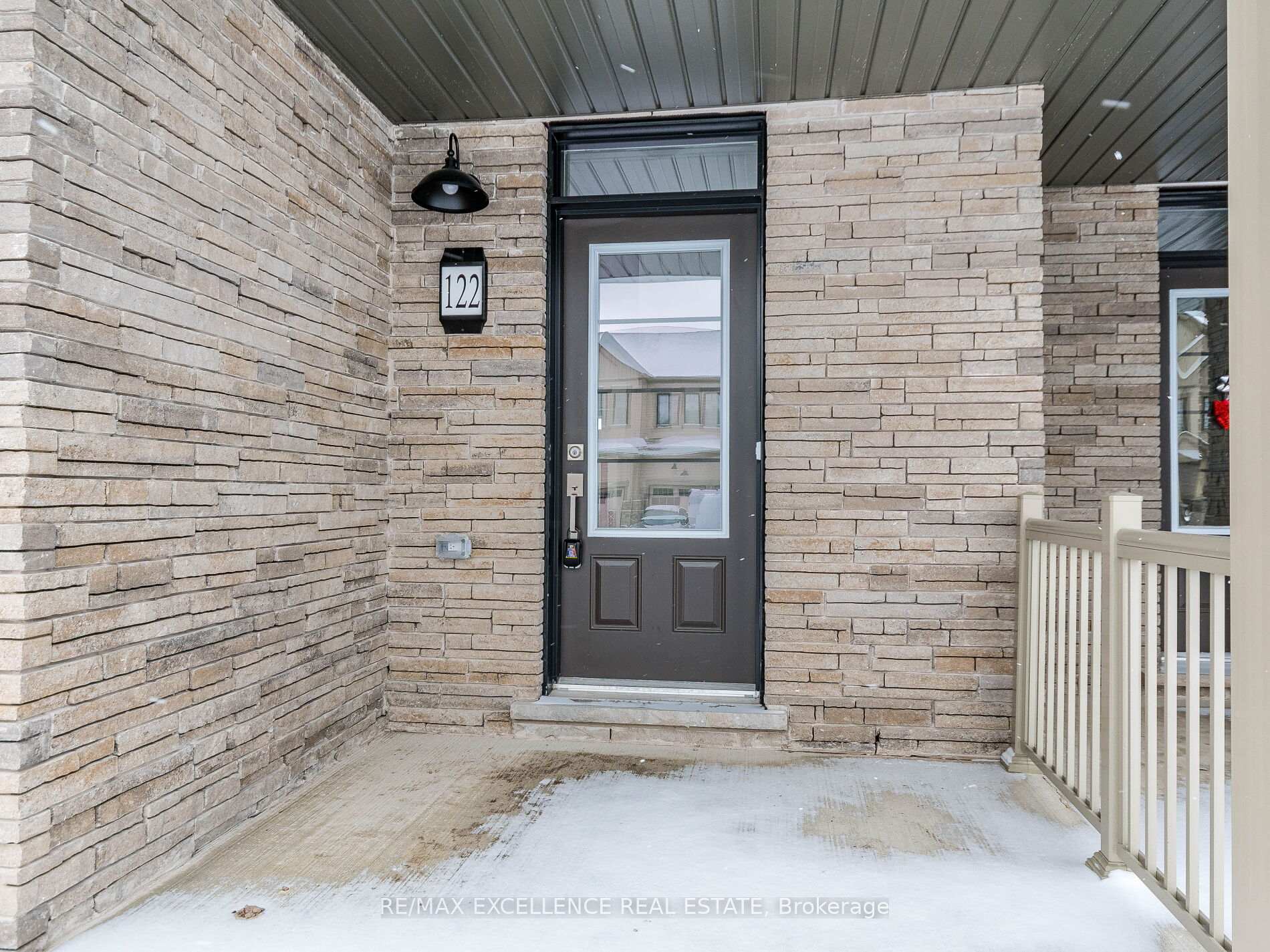 Photo 2 of 122 Masters Street, Welland, Dain City — HOMEH