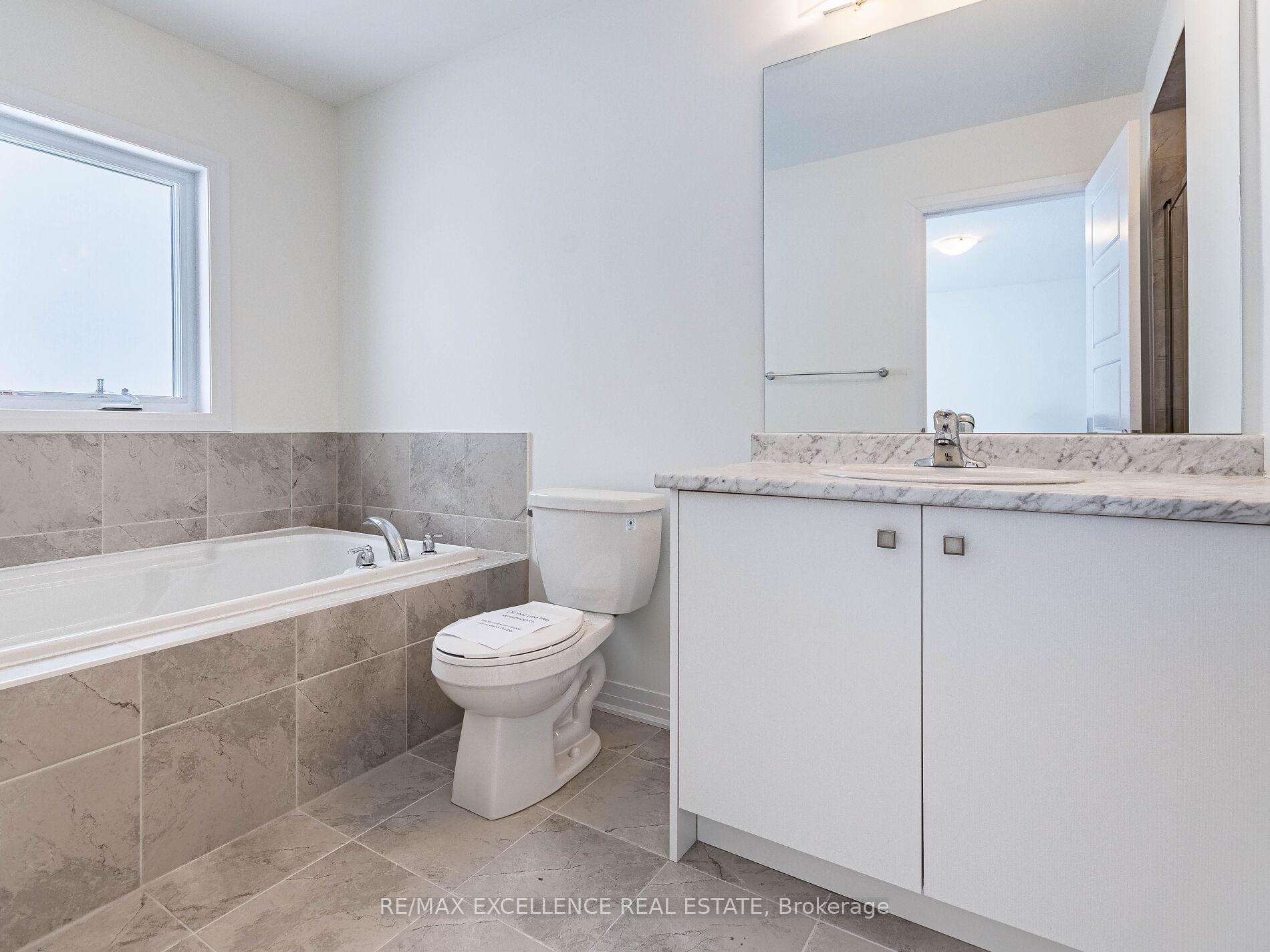 Photo 26 of 122 Masters Street, Welland, Dain City — HOMEH