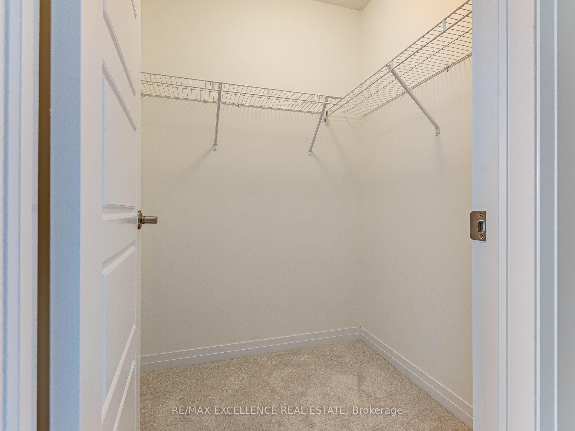 Photo 30 of 122 Masters Street, Welland, Dain City — HOMEH