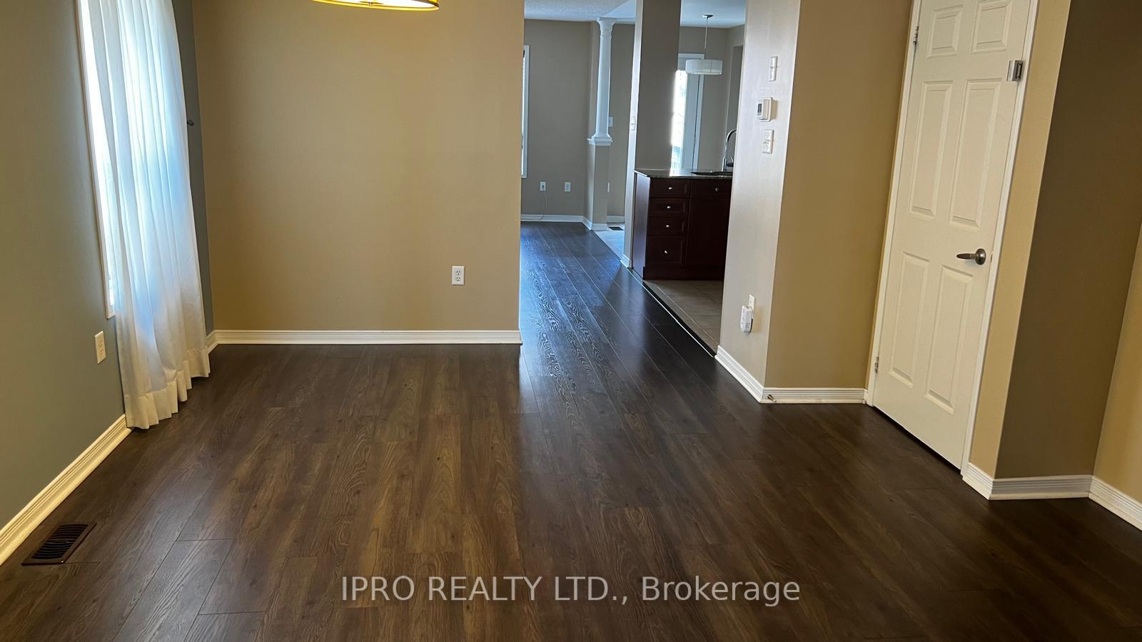 Photo 3 of 26 Atlantis Drive, Whitby, Blue Grass Meadows — HOMEH