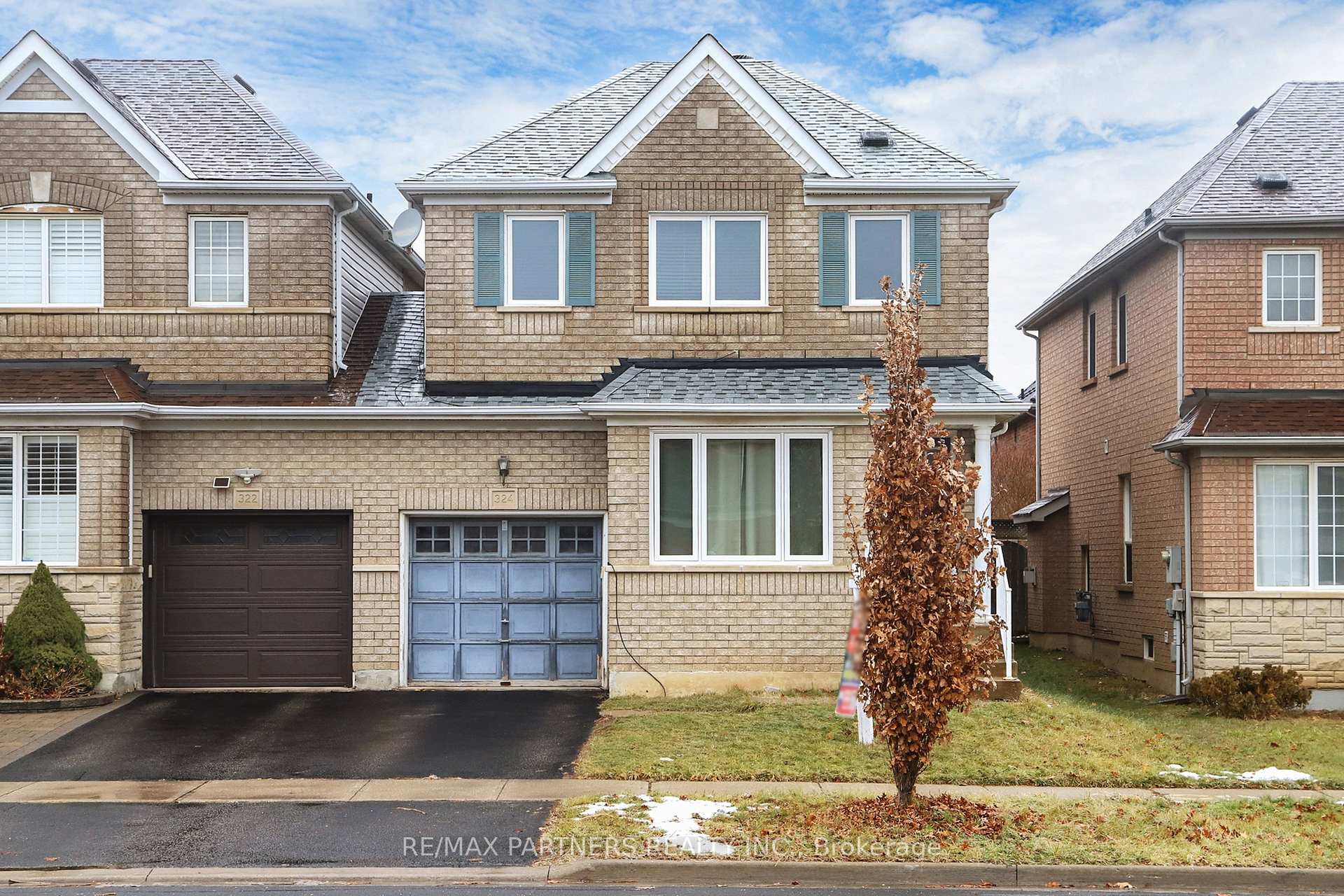 Photo 1 of 324 Castlemore Avenue, Markham, Berczy — HOMEH