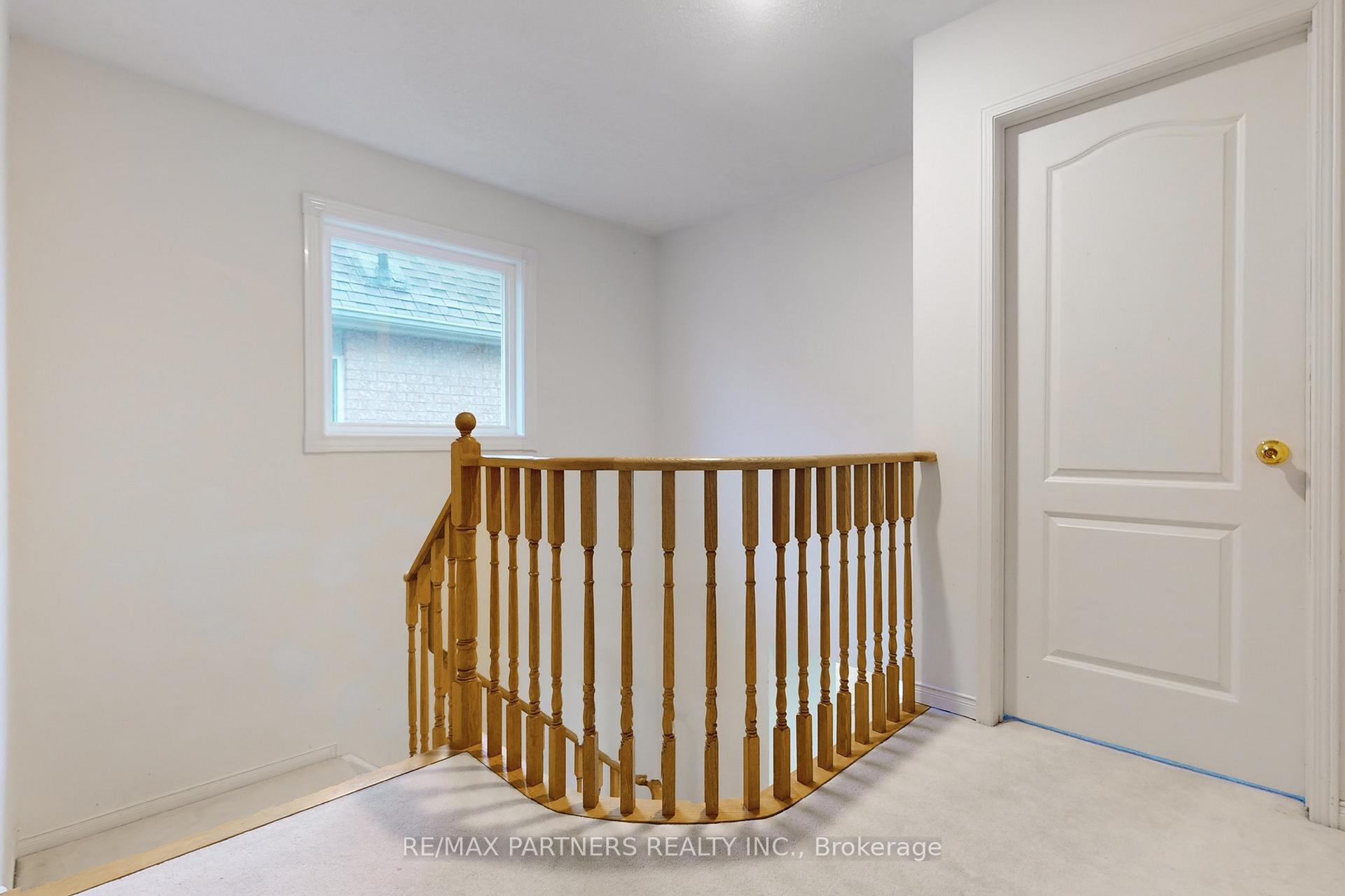 Photo 17 of 324 Castlemore Avenue, Markham, Berczy — HOMEH