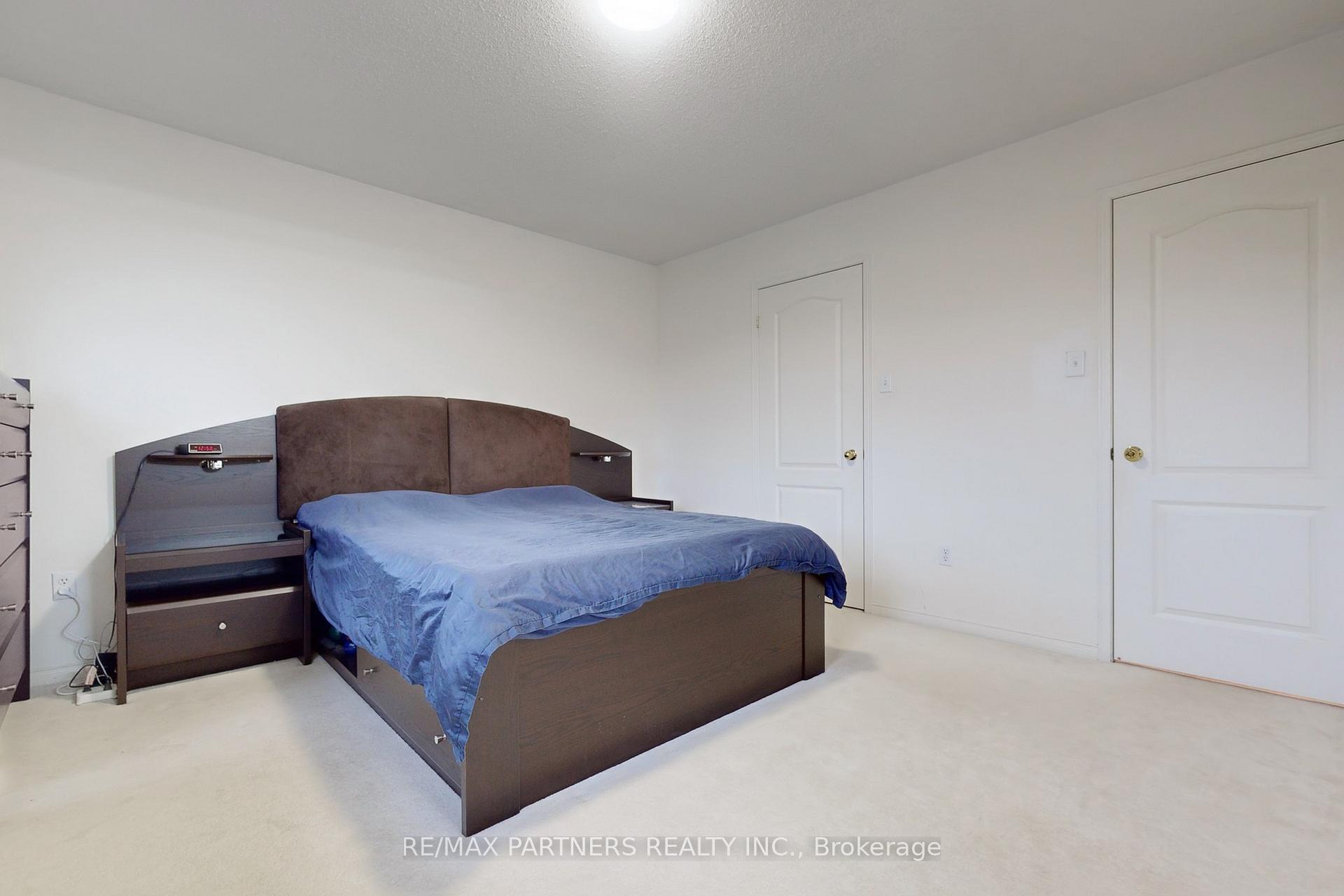 Photo 19 of 324 Castlemore Avenue, Markham, Berczy — HOMEH