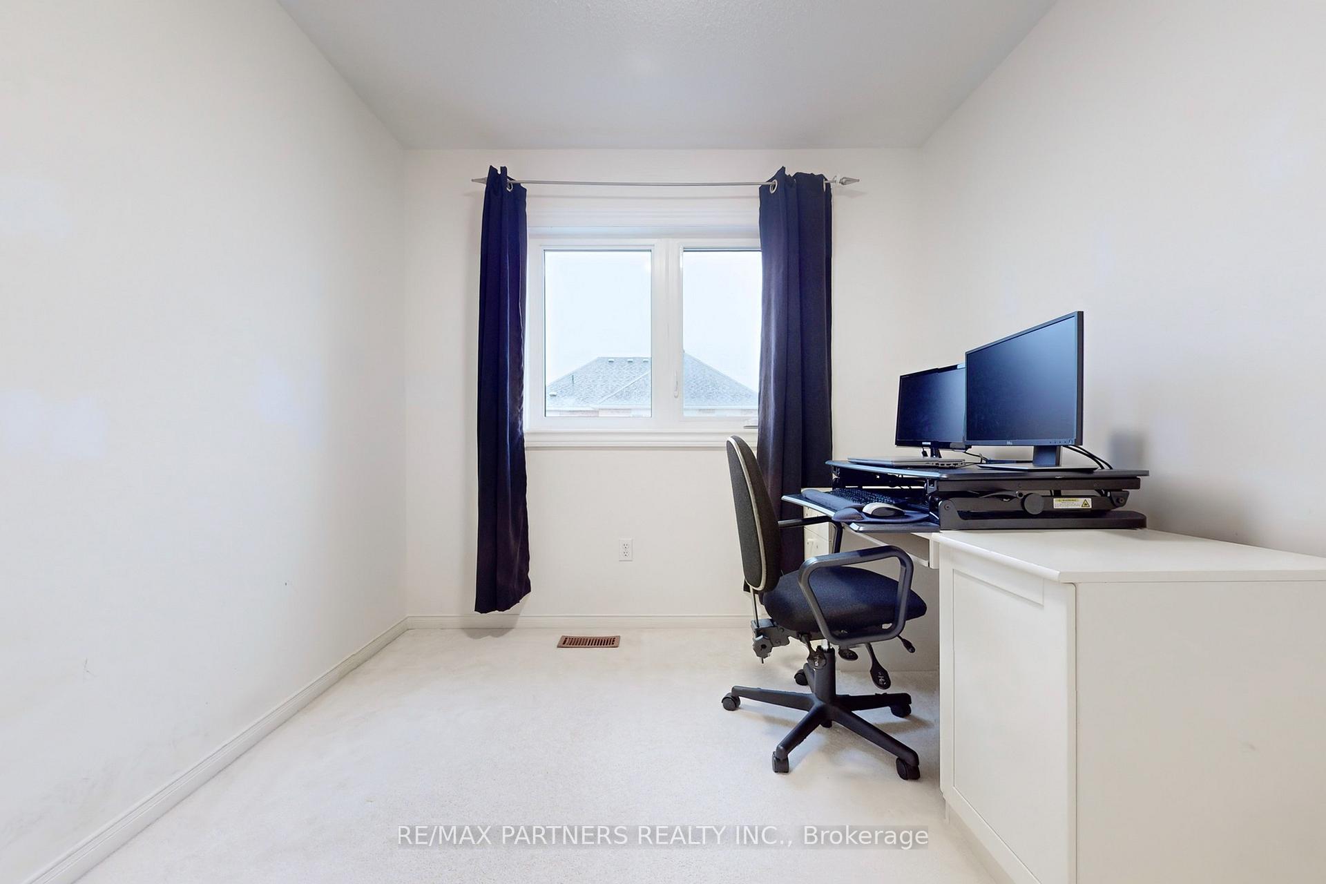 Photo 25 of 324 Castlemore Avenue, Markham, Berczy — HOMEH