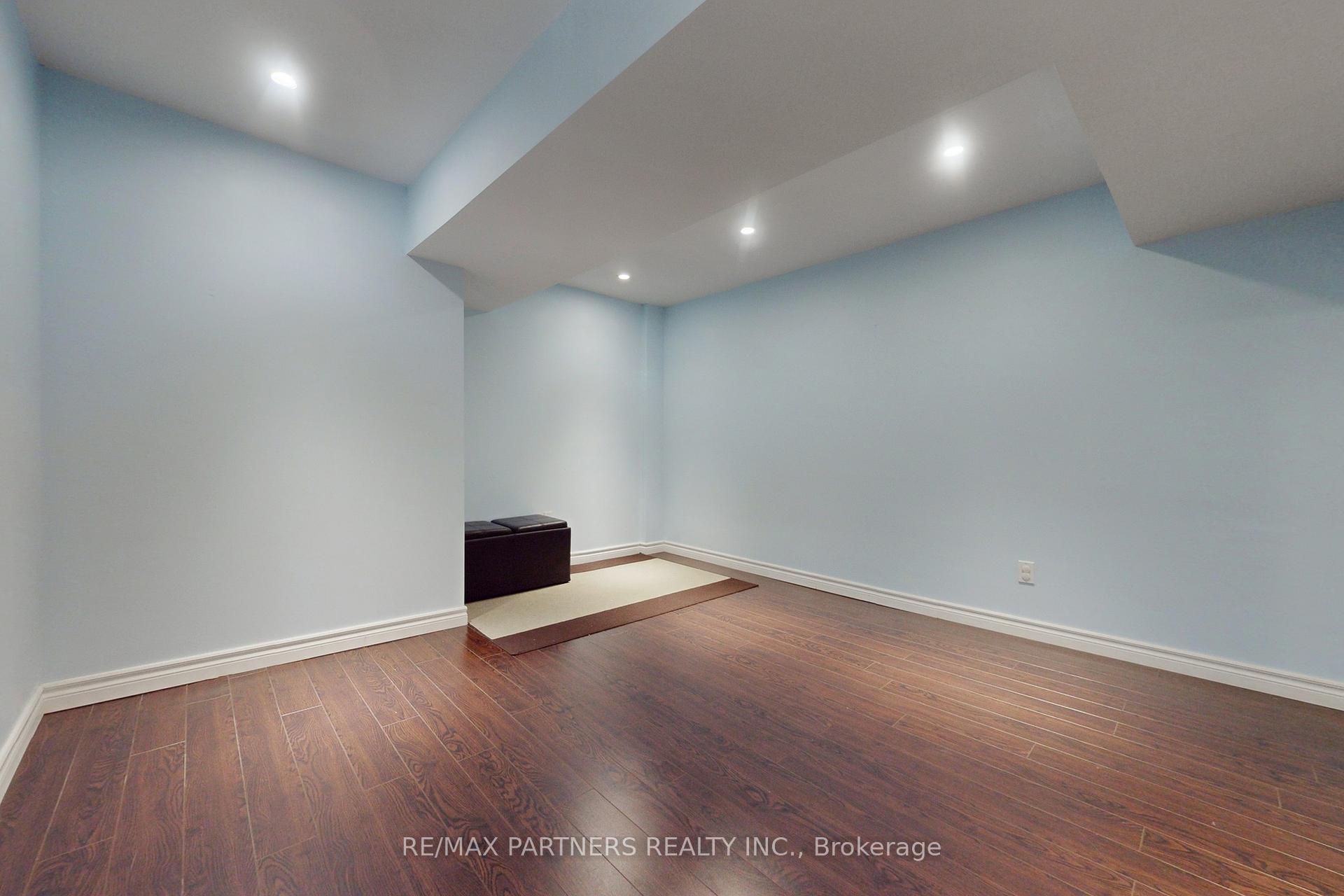 Photo 30 of 324 Castlemore Avenue, Markham, Berczy — HOMEH