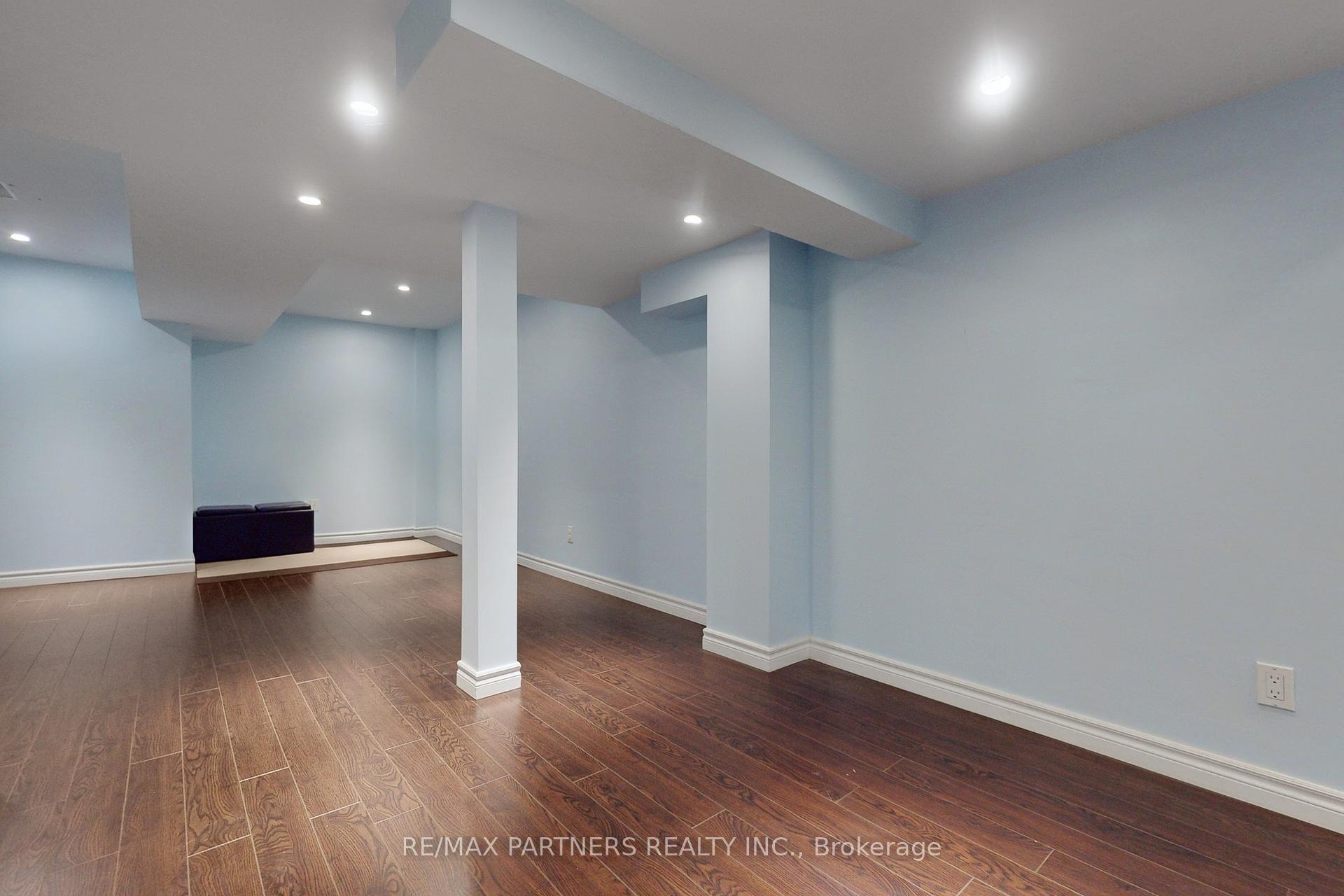 Photo 31 of 324 Castlemore Avenue, Markham, Berczy — HOMEH