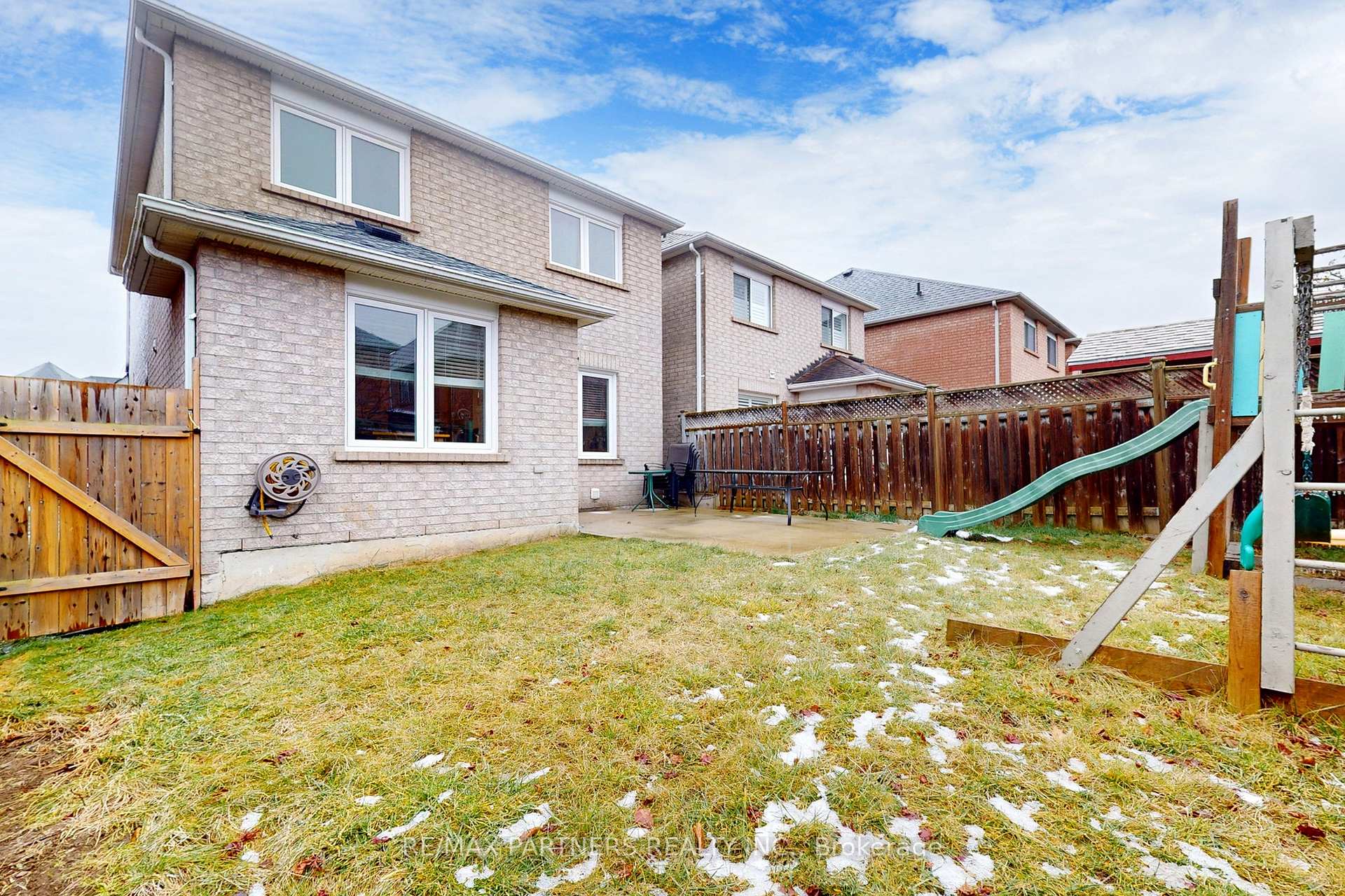Photo 39 of 324 Castlemore Avenue, Markham, Berczy — HOMEH