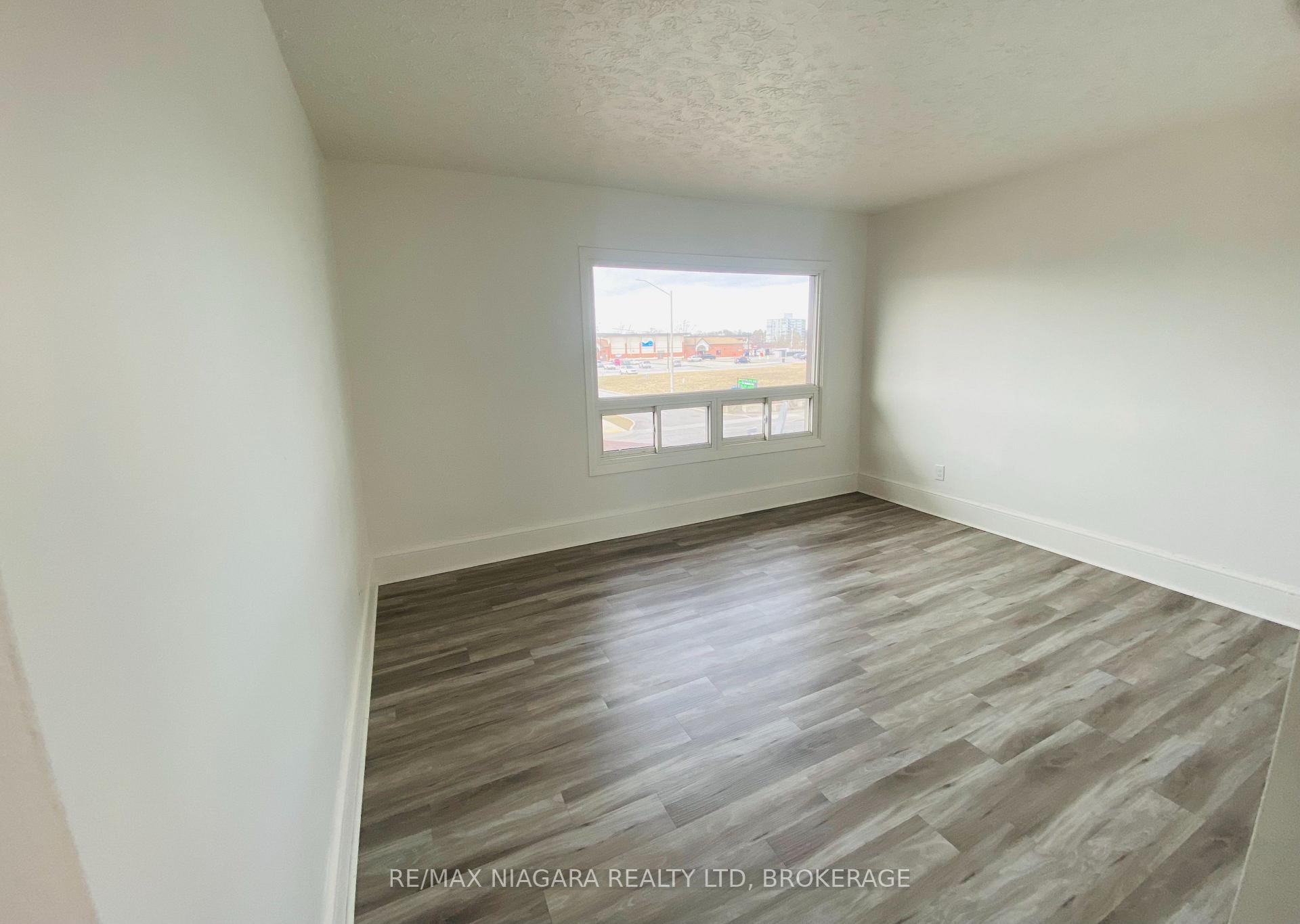 Photo 13 of 442 King Street, Welland, Lincoln/Crowland — HOMEH
