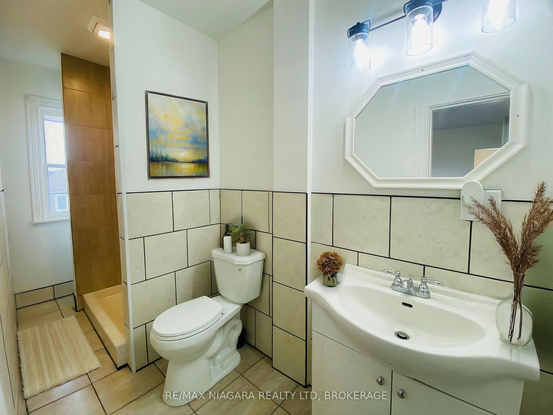 Photo 14 of 442 King Street, Welland, Lincoln/Crowland — HOMEH