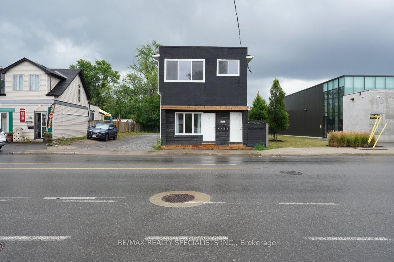 Front of 455 East Main Street