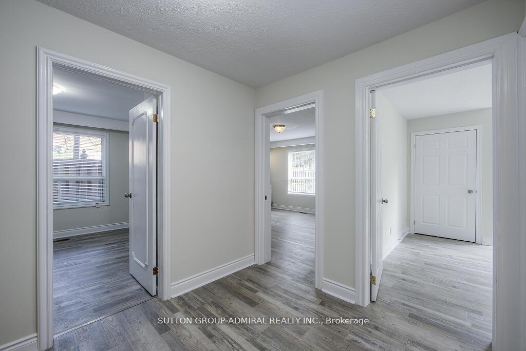 Photo 3 of Unit 2, 7887 Dufferin Street, Vaughan, Beverley Glen — HOMEH