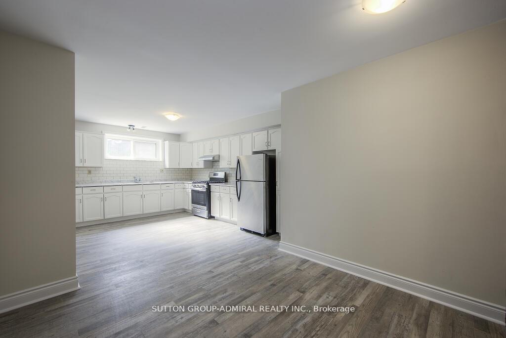Photo 10 of Unit 2, 7887 Dufferin Street, Vaughan, Beverley Glen — HOMEH