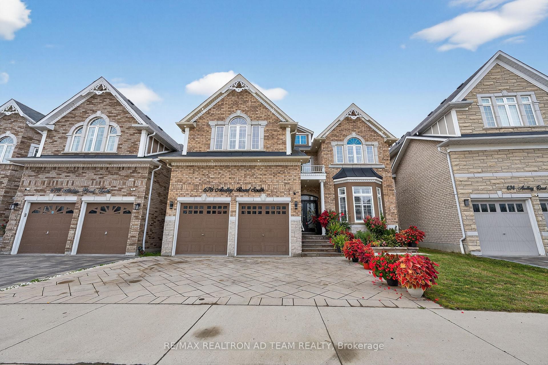 Photo 5 of 676 Audley Road S, Ajax, South East — HOMEH