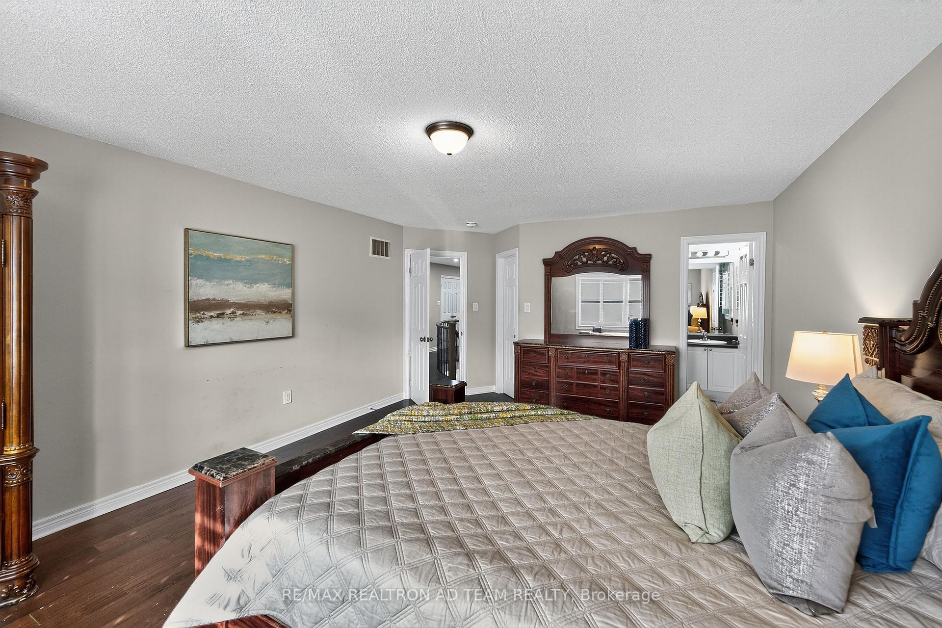 Photo 31 of 676 Audley Road S, Ajax, South East — HOMEH