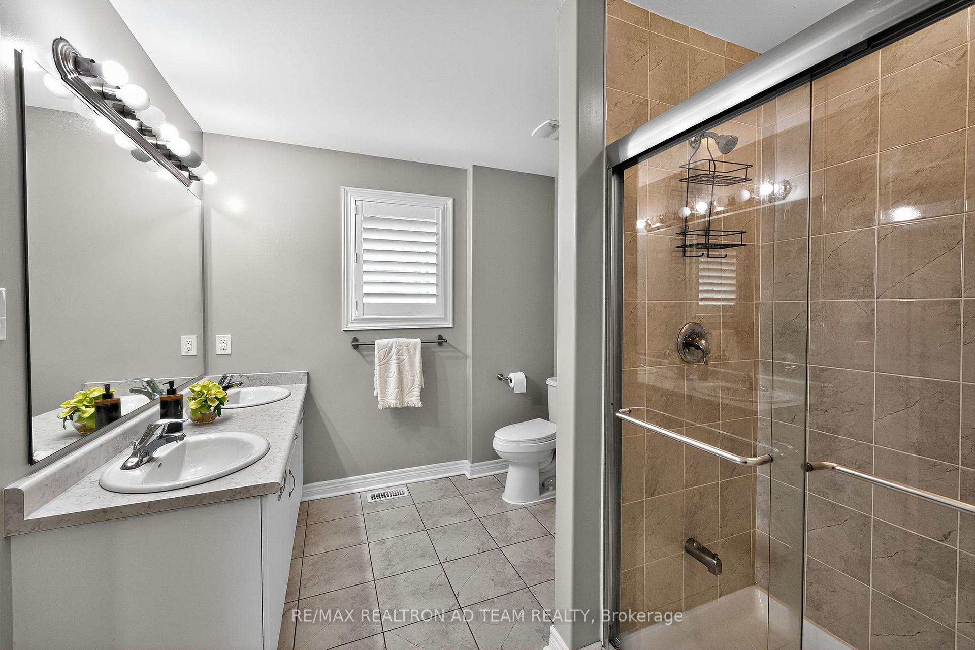 Photo 33 of 676 Audley Road S, Ajax, South East — HOMEH