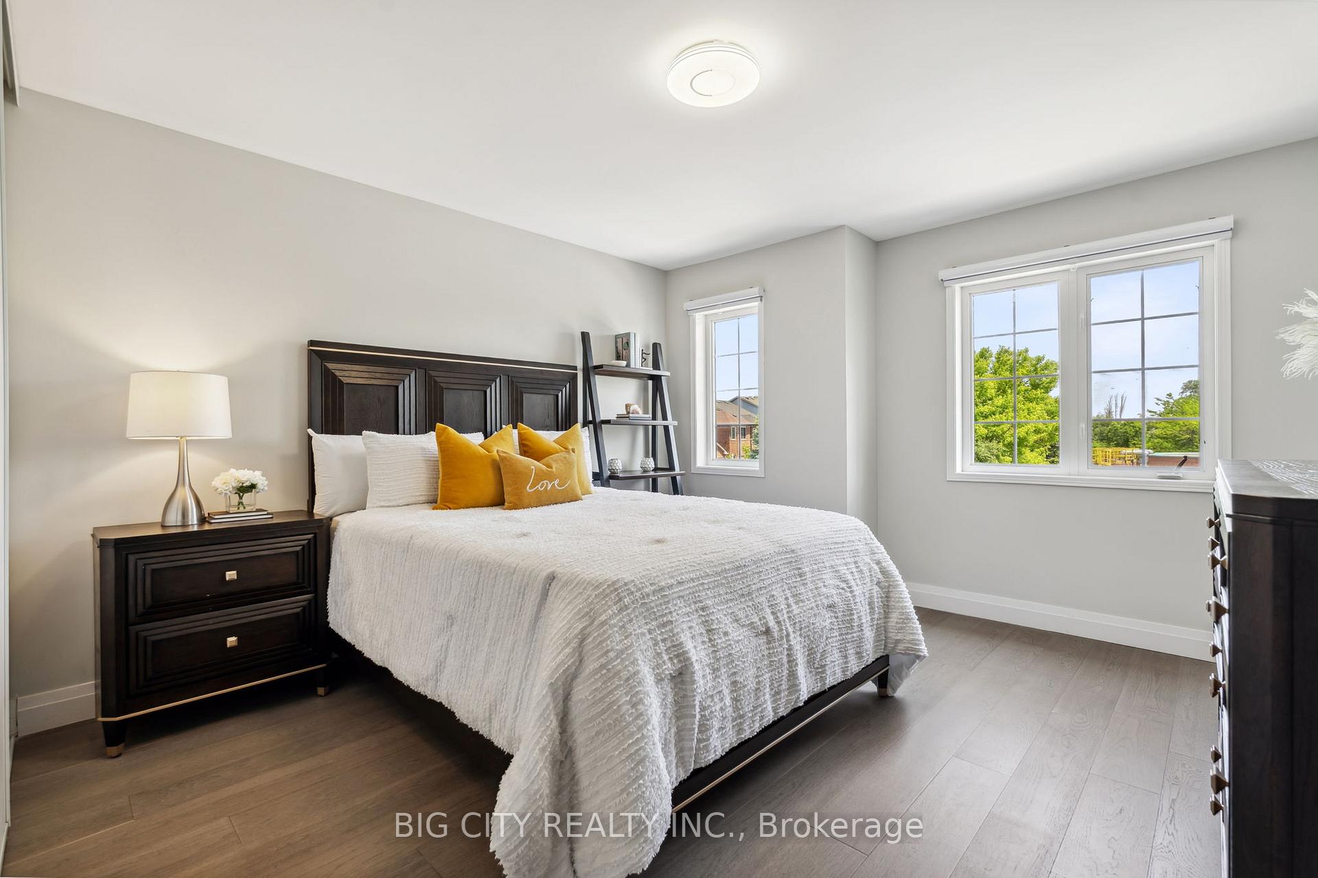 Photo 40 of 70 Greenhalf Drive, Ajax, South East — HOMEH