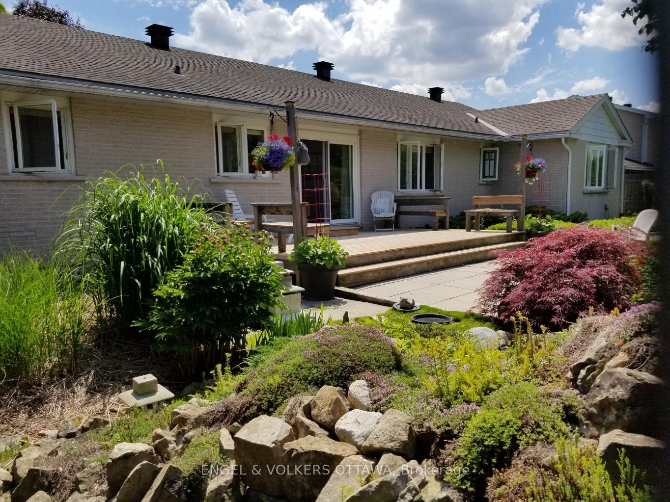 Photo 38 of 1930 Fairmeadow Crescent, Ottawa, Guildwood Estates - Urbandale Acres — HOMEH