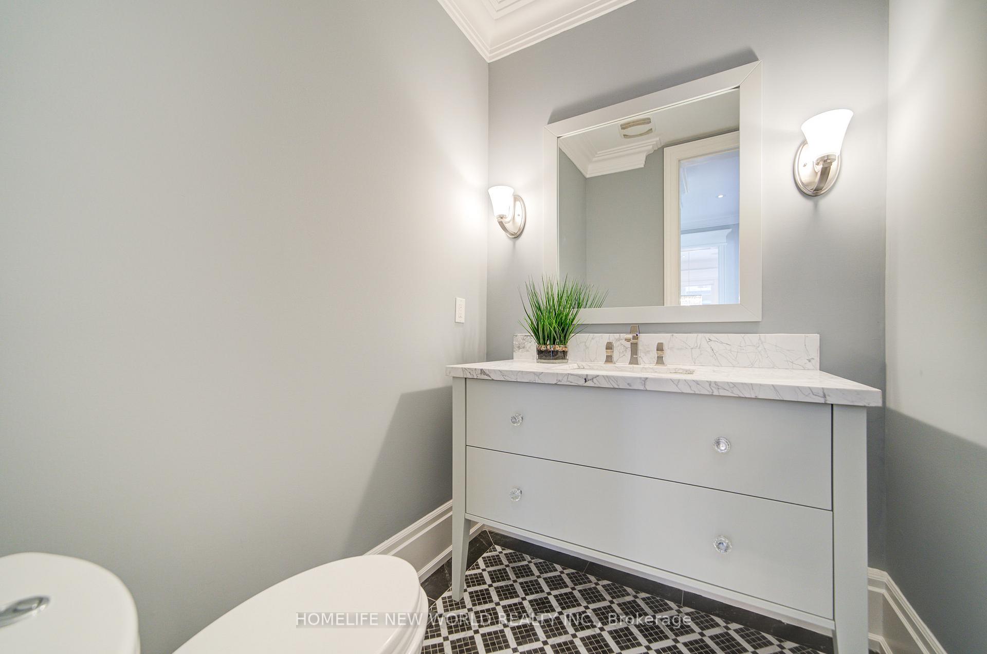 Photo 10 of 25 Payson Avenue, Vaughan, Crestwood-Springfarm-Yorkhill — HOMEH