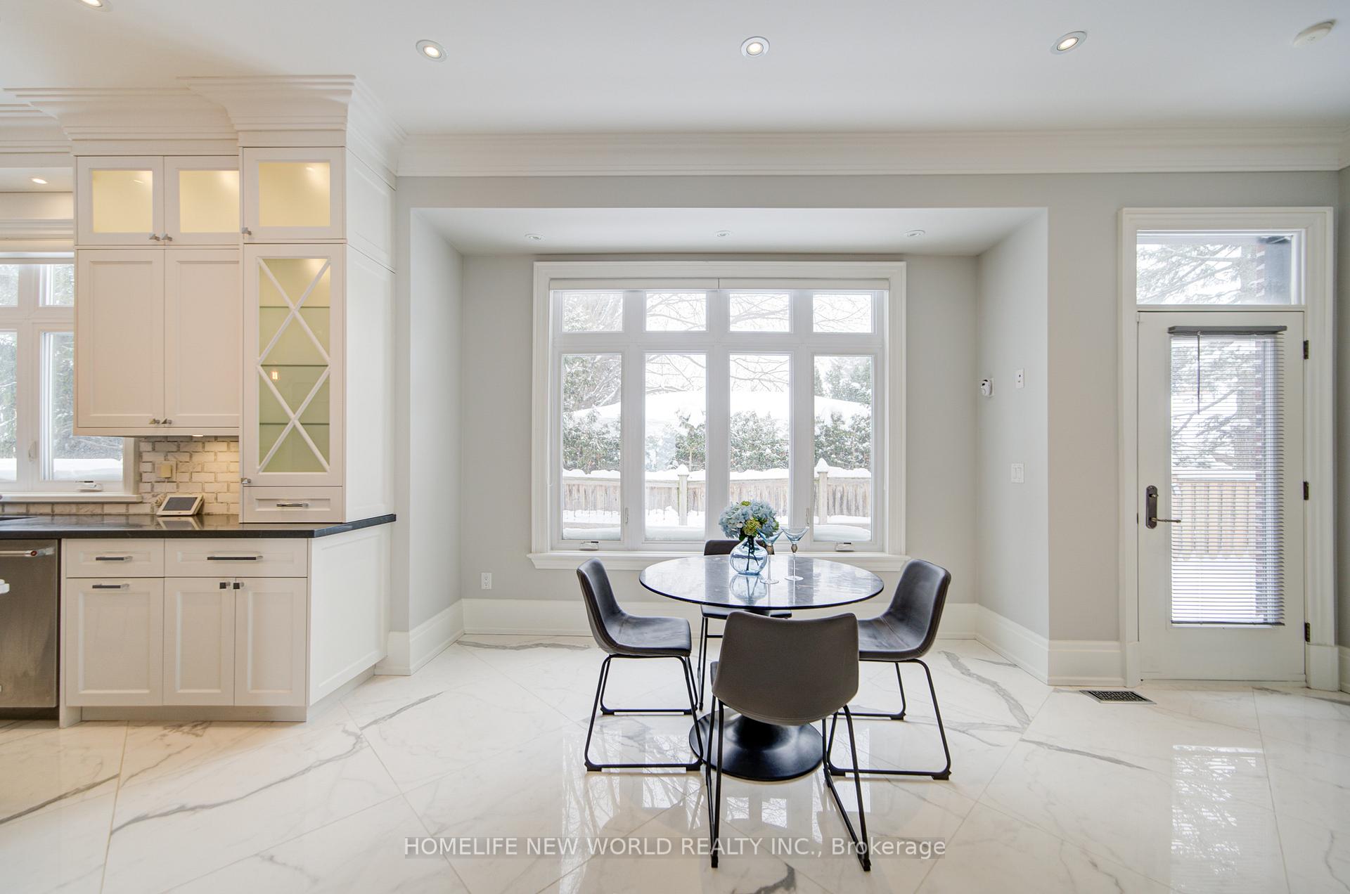 Photo 19 of 25 Payson Avenue, Vaughan, Crestwood-Springfarm-Yorkhill — HOMEH