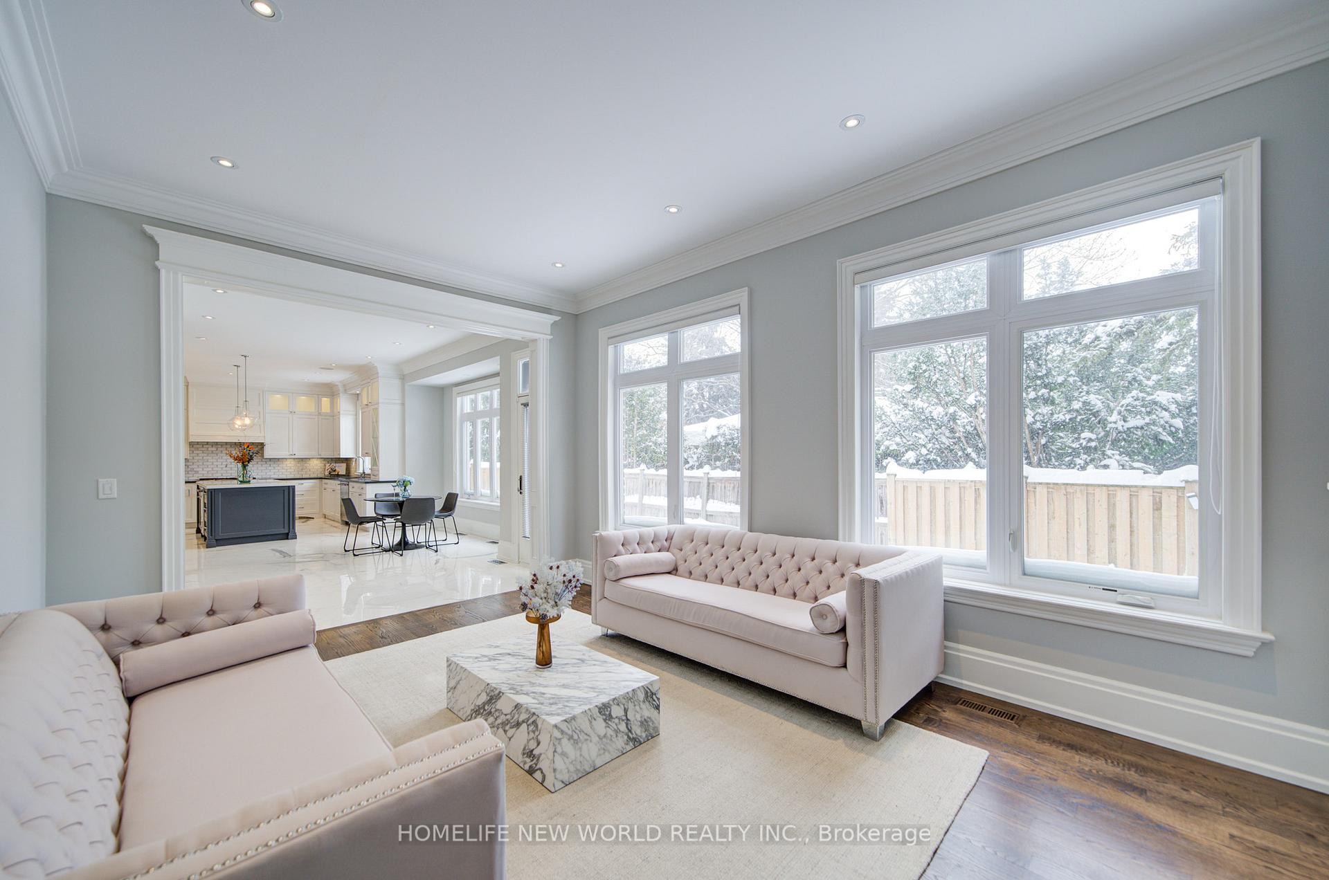 Photo 21 of 25 Payson Avenue, Vaughan, Crestwood-Springfarm-Yorkhill — HOMEH